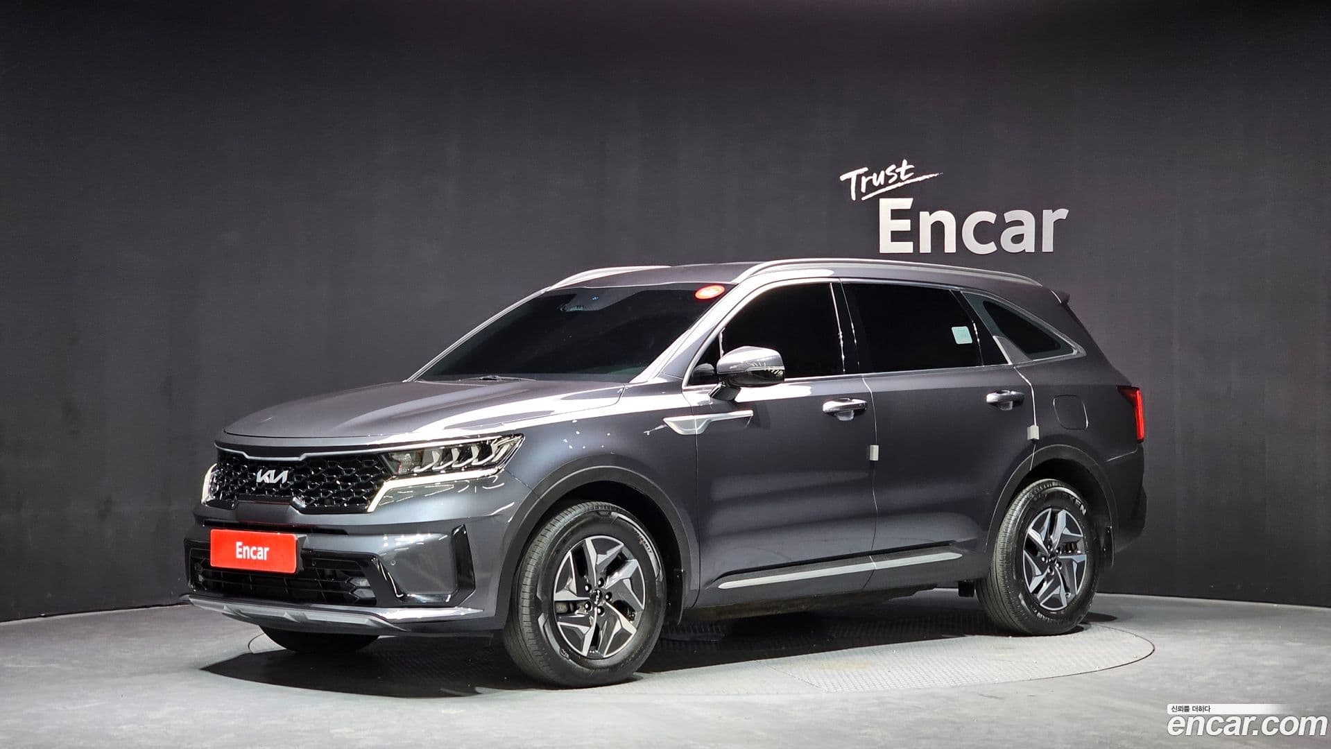 Main__Slider__Photo:Sorento Kia 2022.5-0