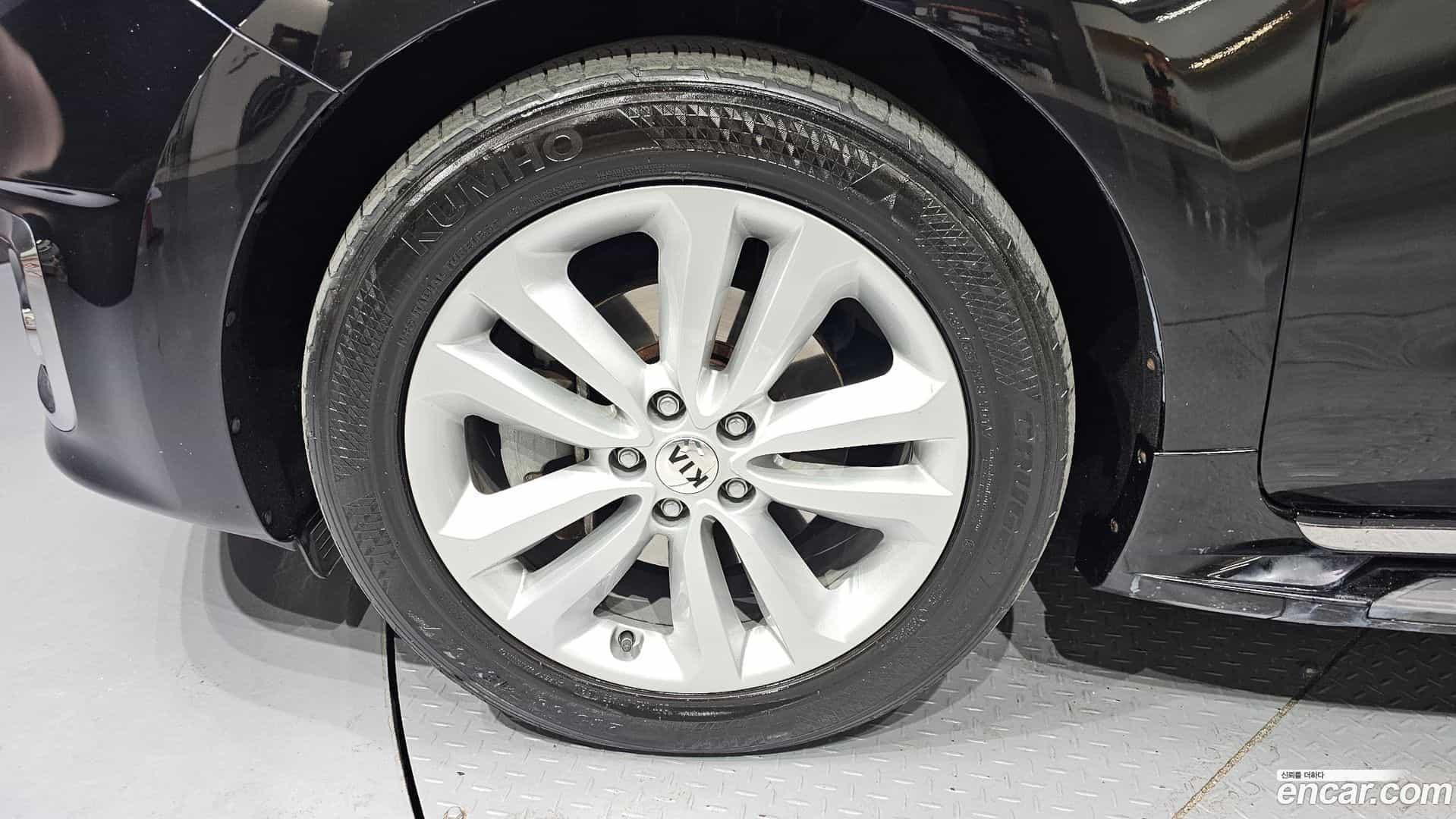Canival Kia 2017.5-OUTER-005