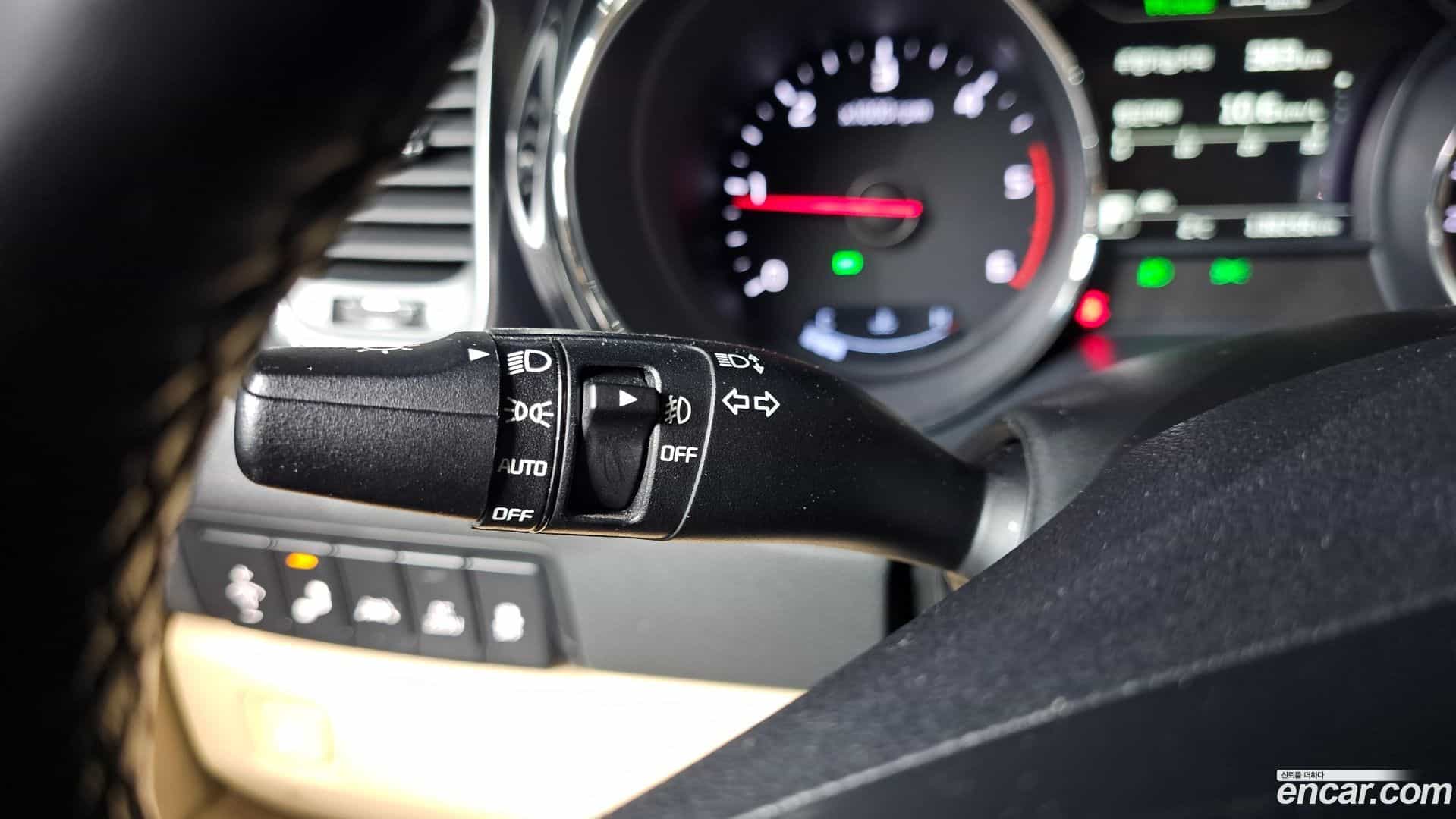Canival Kia 2017.5-OPTION-020