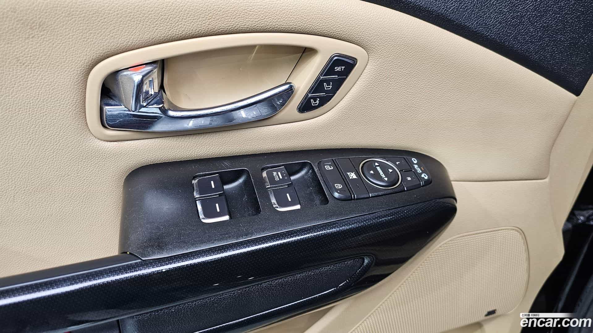 Canival Kia 2017.5-OPTION-021