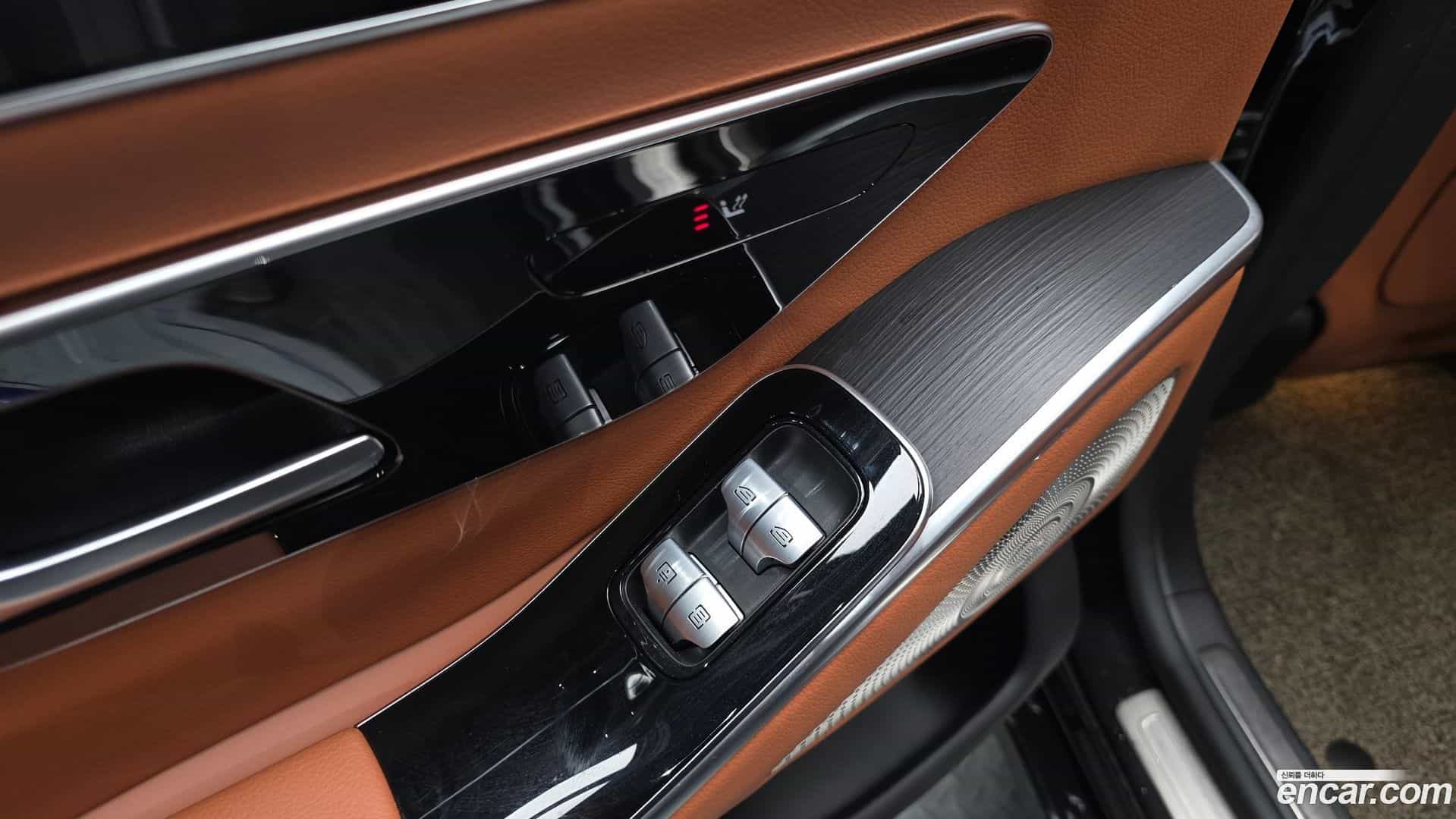 S-Class Mercedes-Benz 2022.2-OPTION-022