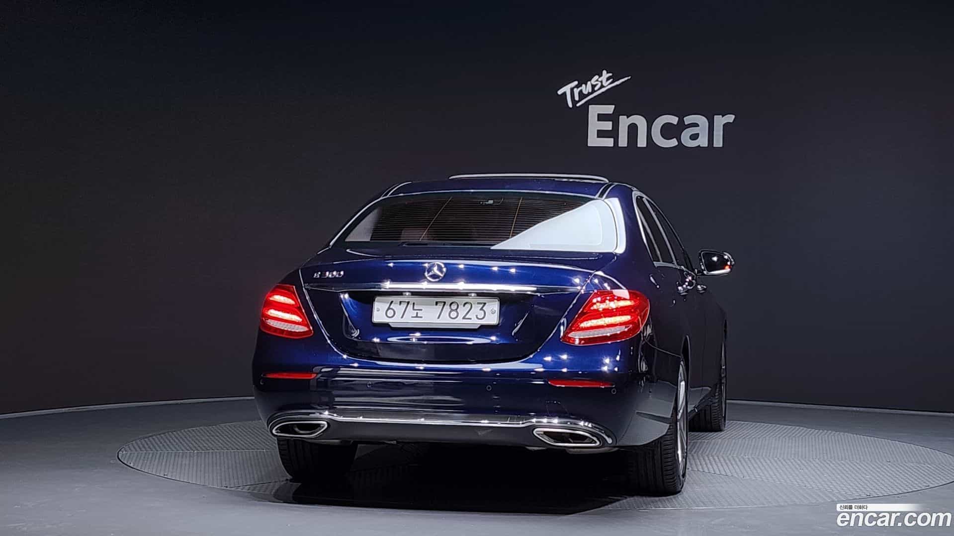E-Class Mercedes-Benz 2019.1-OUTER-004
