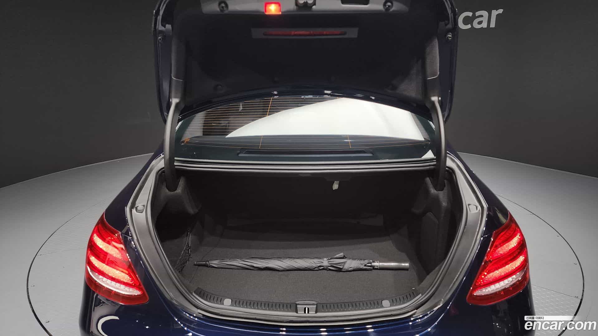E-Class Mercedes-Benz 2019.1-OPTION-024