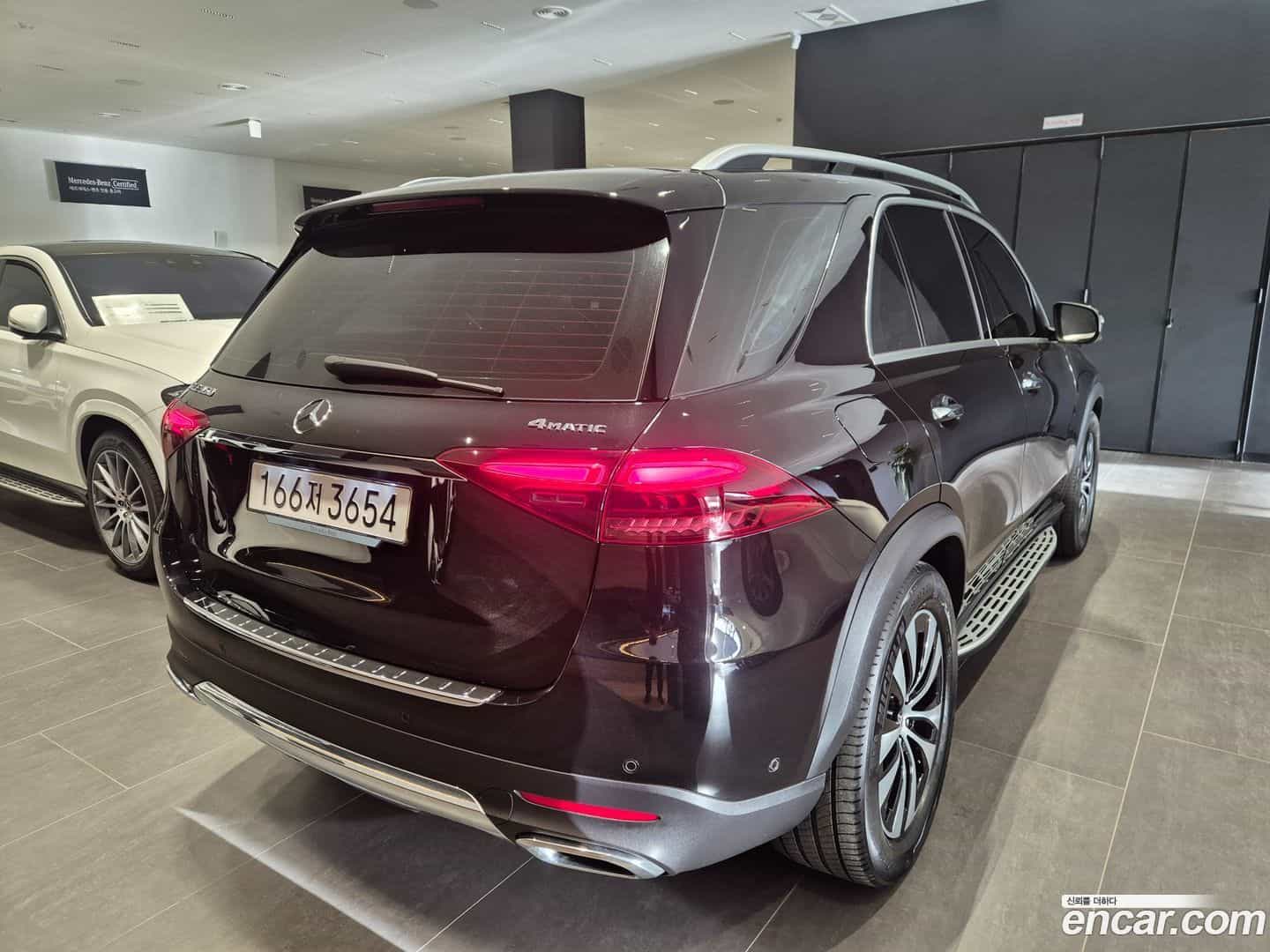 GLE-Class Mercedes-Benz 2025.3-OUTER-002