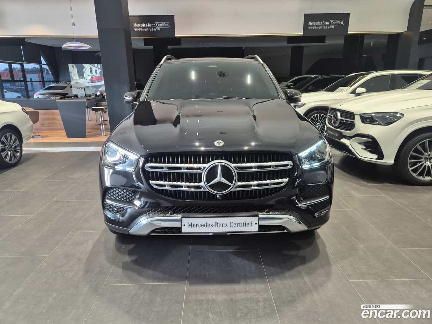 GLE-Class Mercedes-Benz 2025.3-OUTER-003