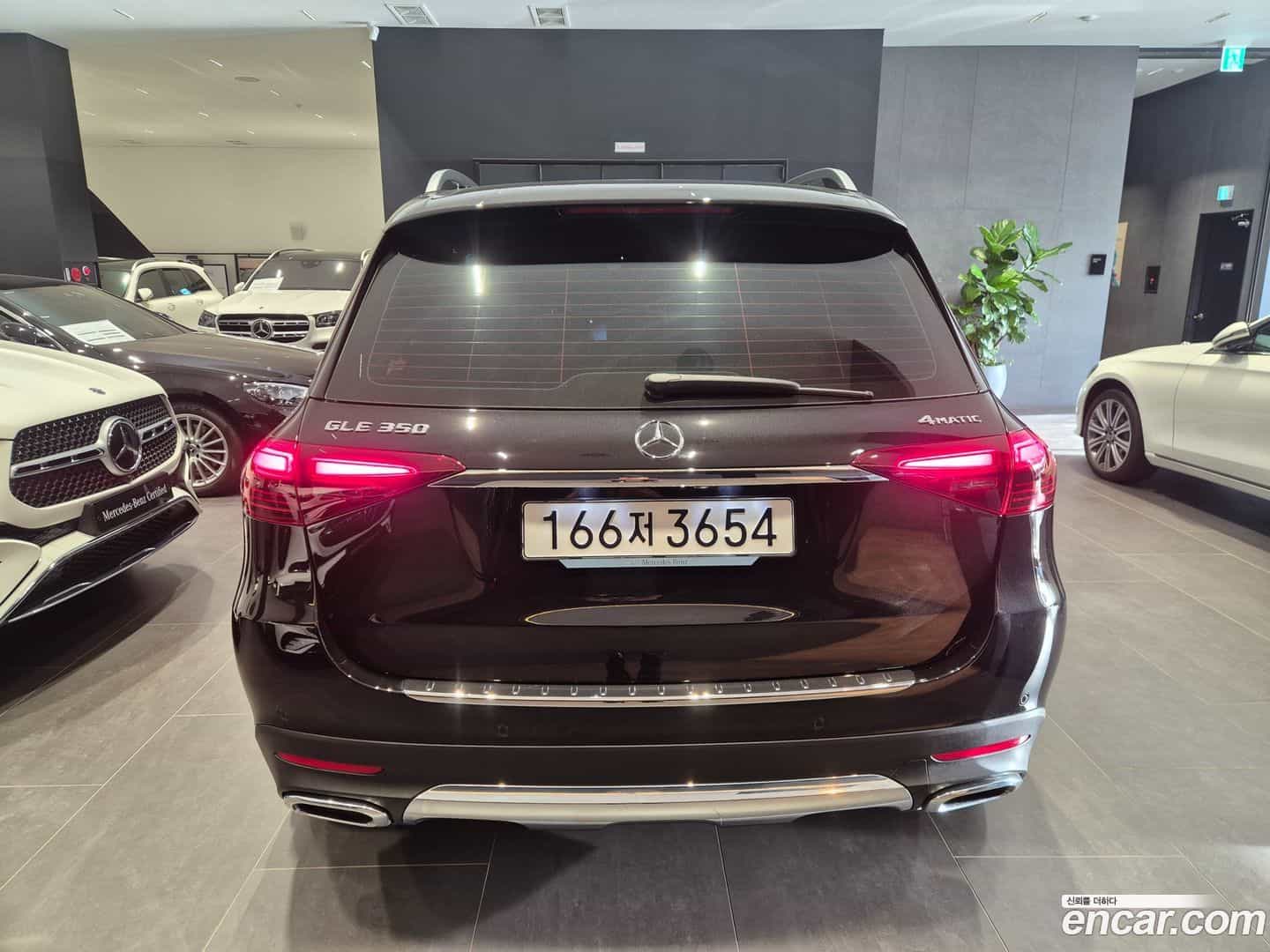 GLE-Class Mercedes-Benz 2025.3-OUTER-004