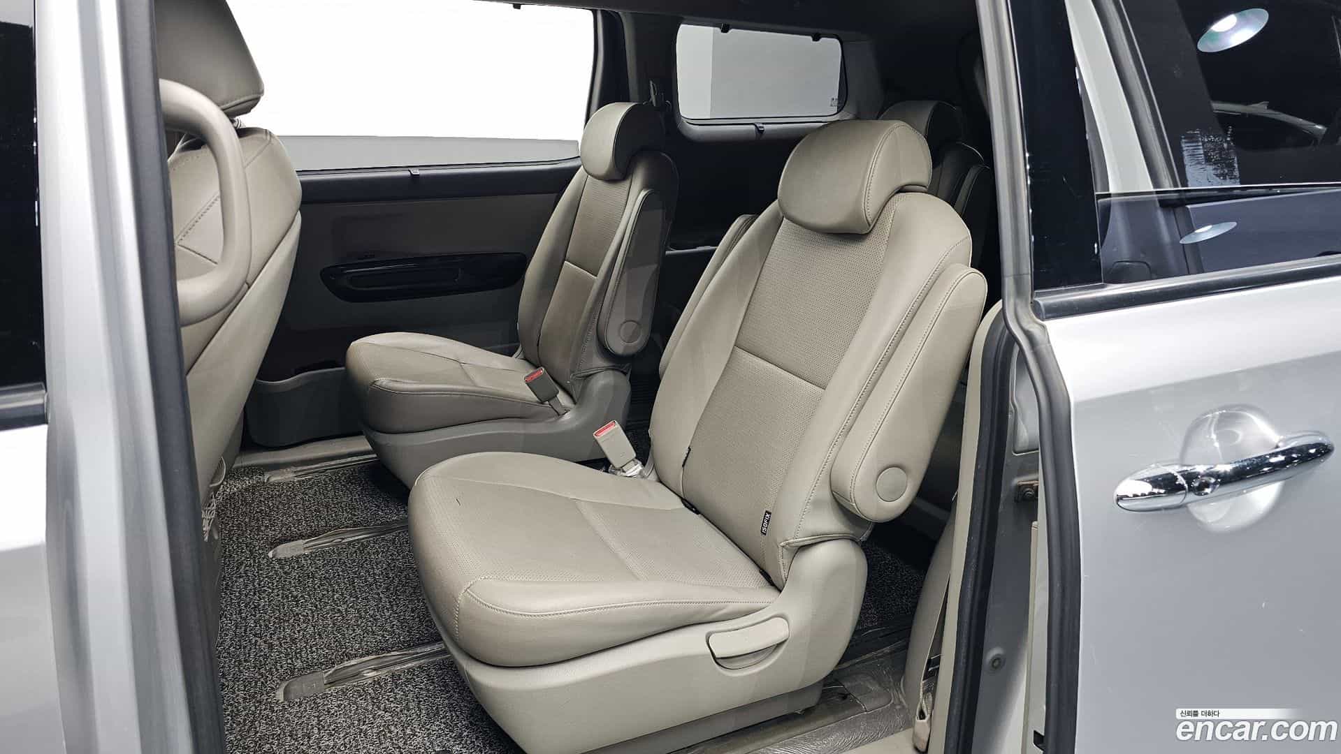 Canival Kia 2018.3-OPTION-016