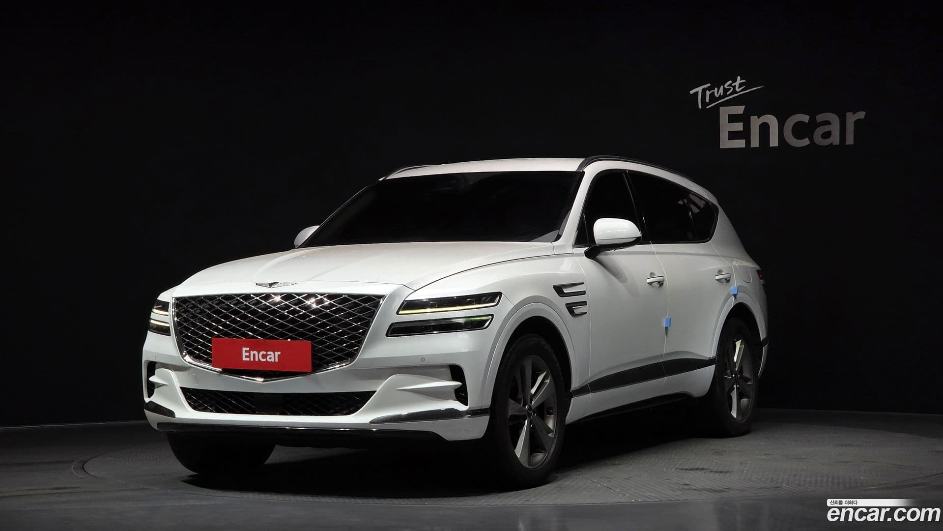 Main__Slider__Photo:GV80 Genesis 2020.11-0