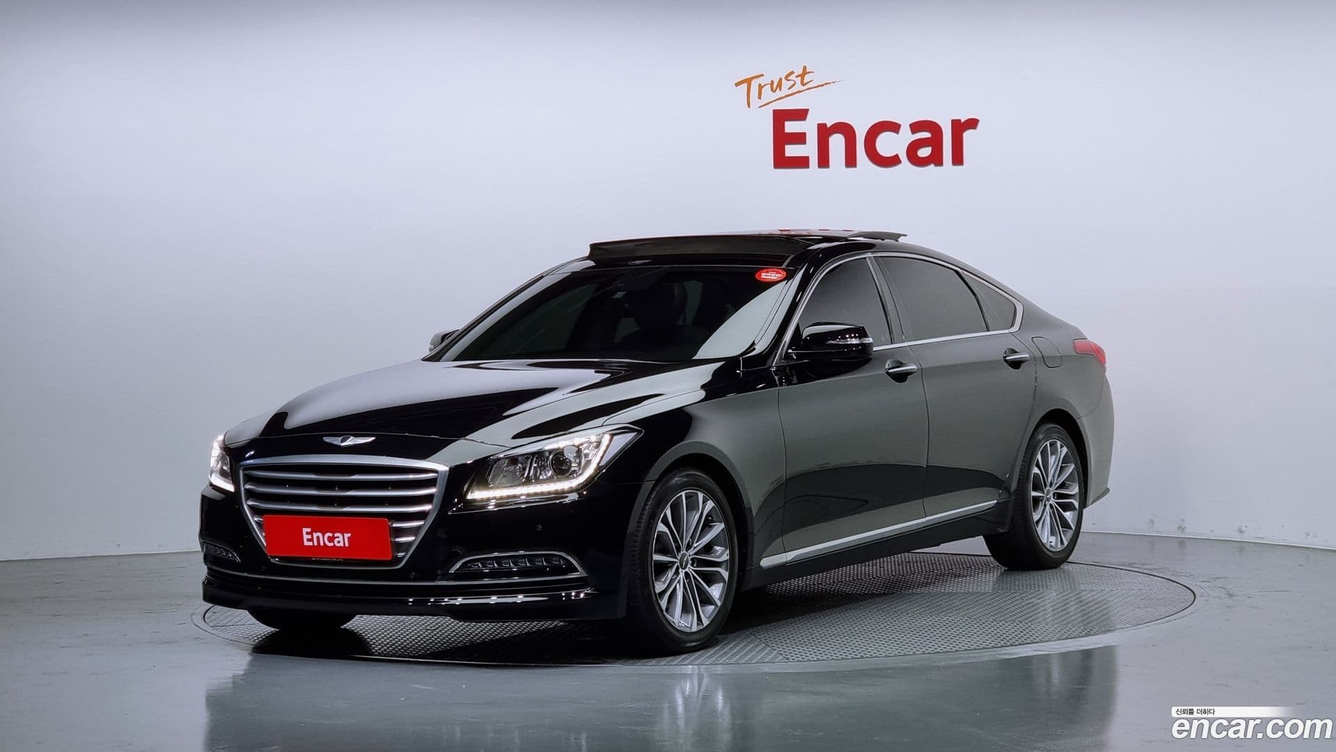 Main__Slider__Photo:Genesis Hyundai 2015.6-0