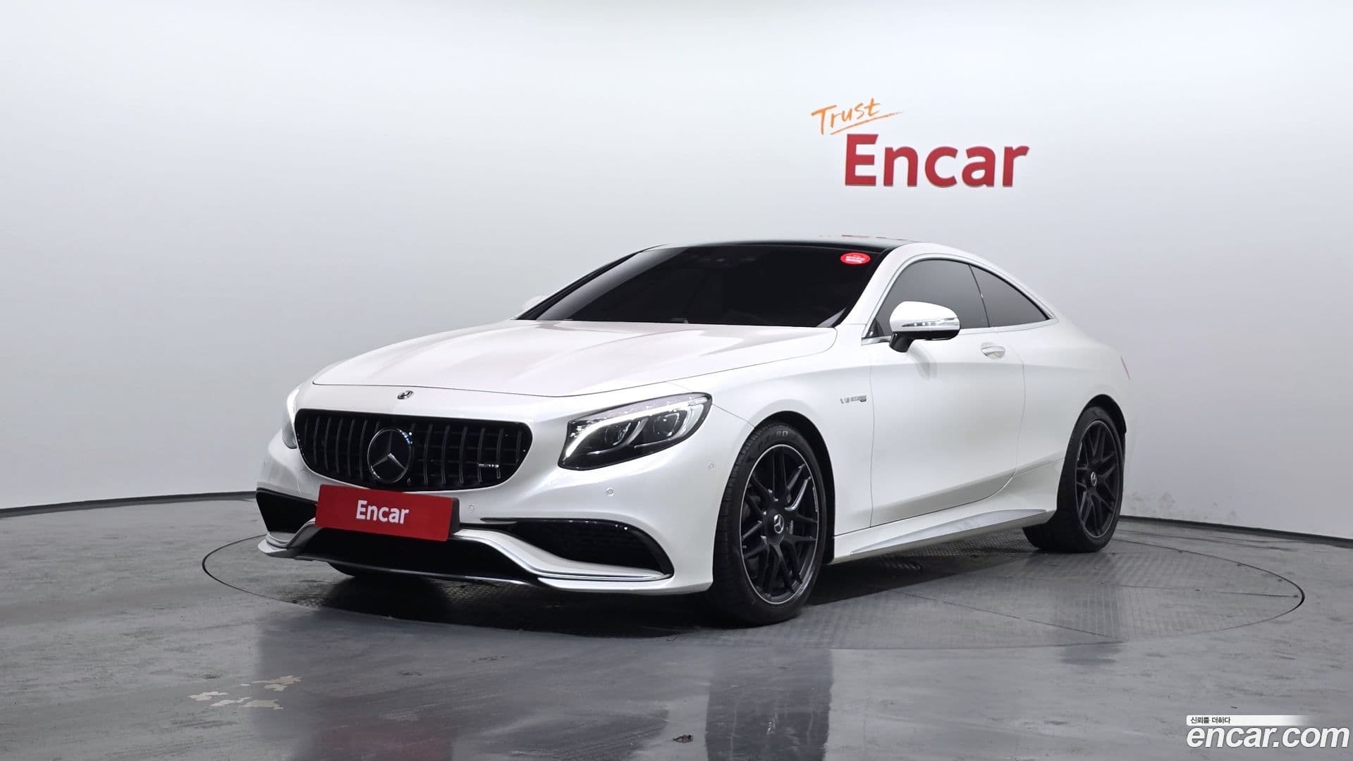 Main__Slider__Photo:S-Class Mercedes-Benz 2017.4-0