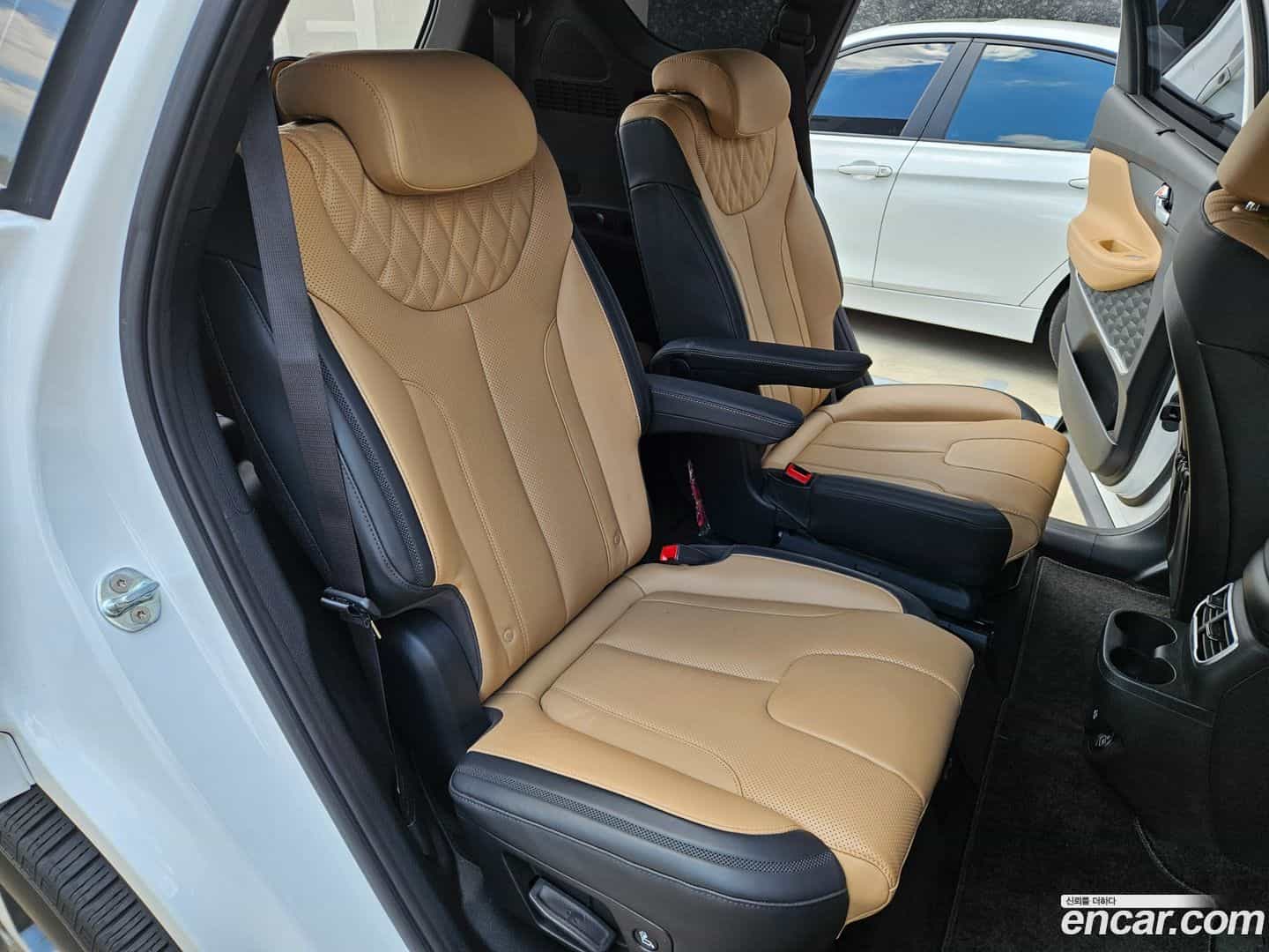 Santafe Hyundai 2022.7-OPTION-016