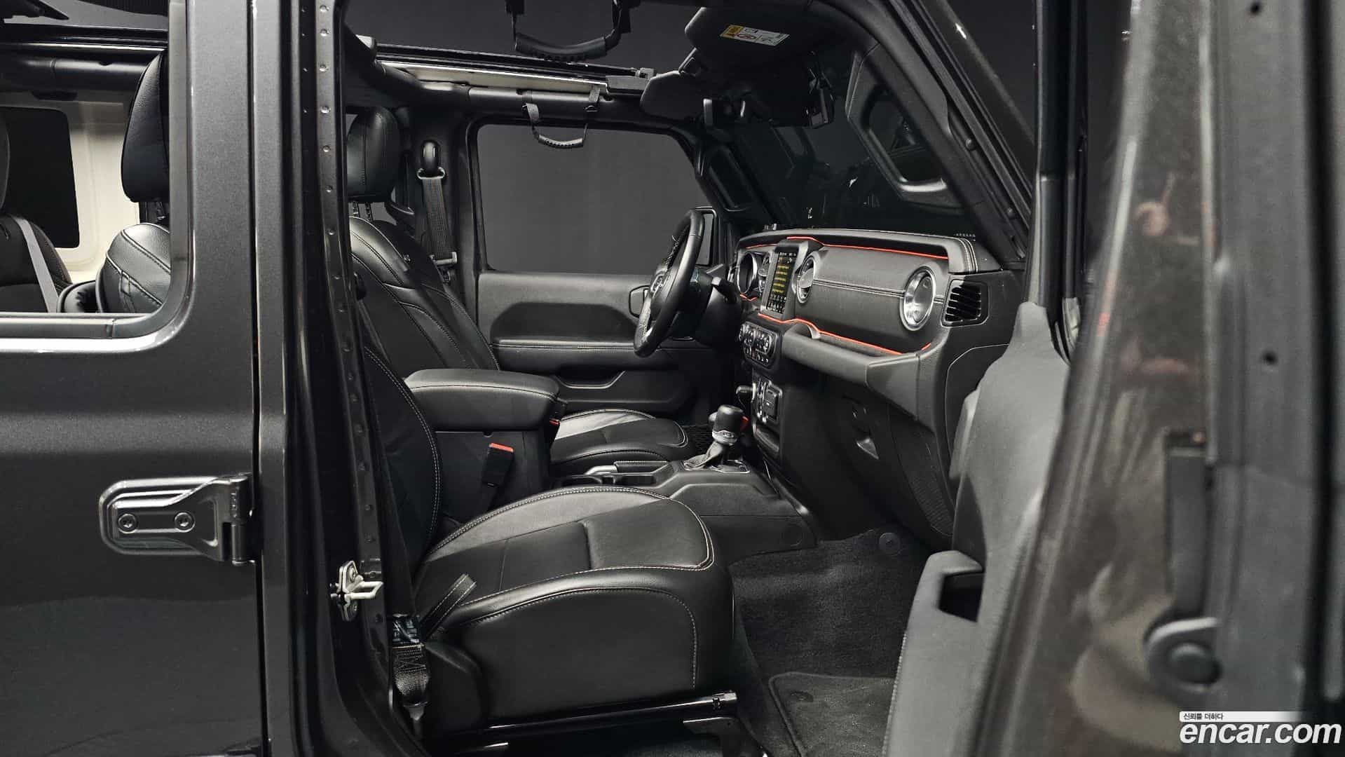 Wrangler Jeep 2022.5-OPTION-015