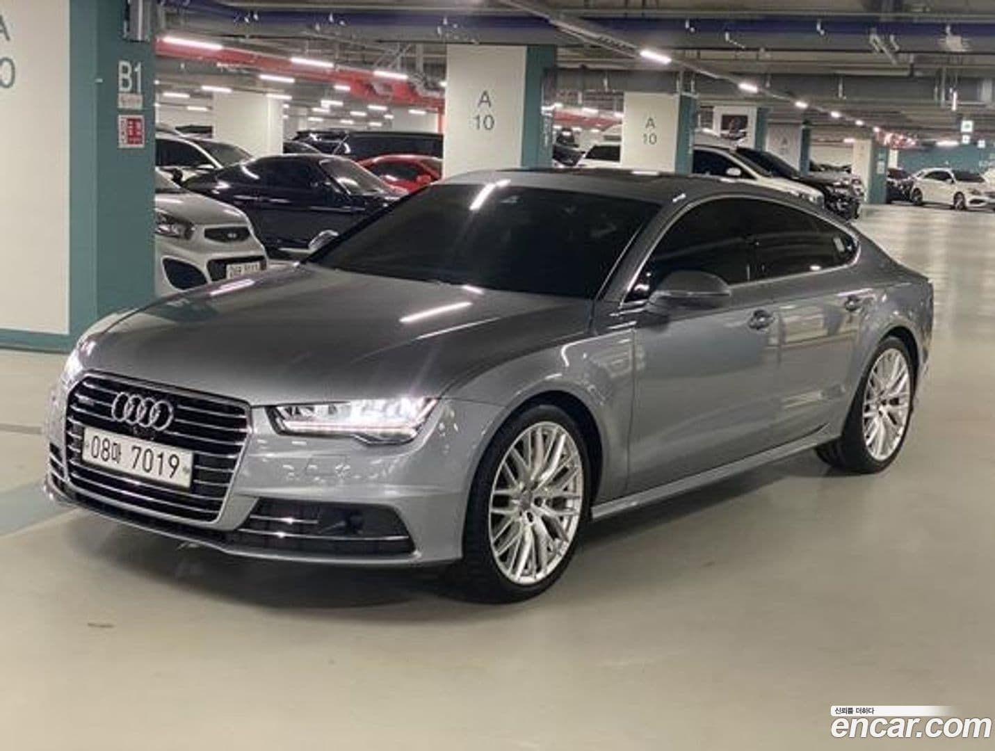 Main__Slider__Photo:A7 Audi 2016.11-0