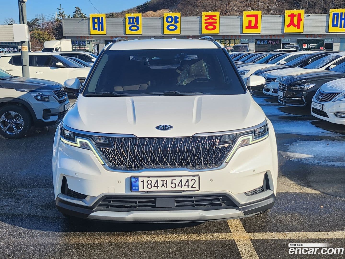 Main__Slider__Photo:Canival Kia 2021.3-0