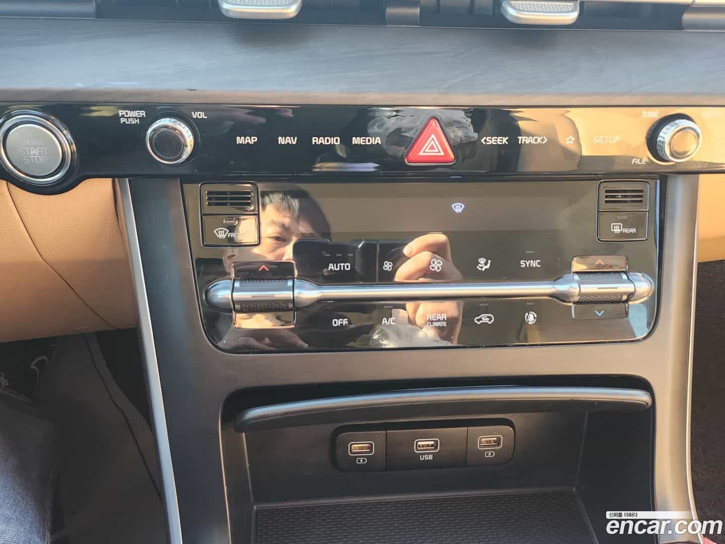 Canival Kia 2021.3-OPTION-020