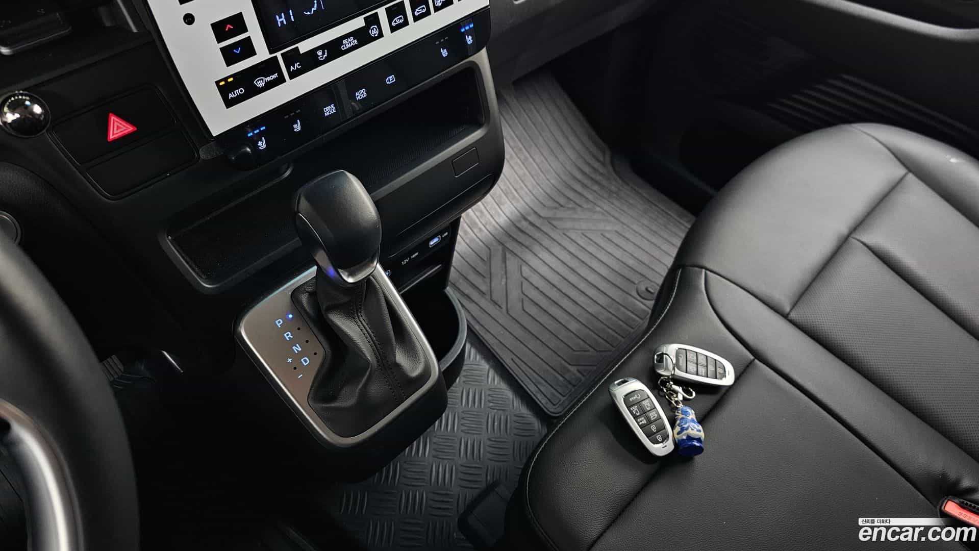 Staria Hyundai 2022.6-INNER-009