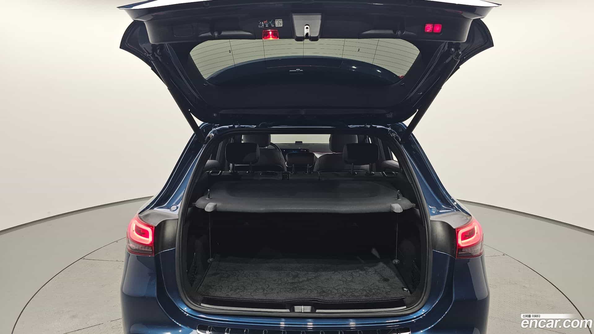 EQA Mercedes-Benz 2022.2-OPTION-024