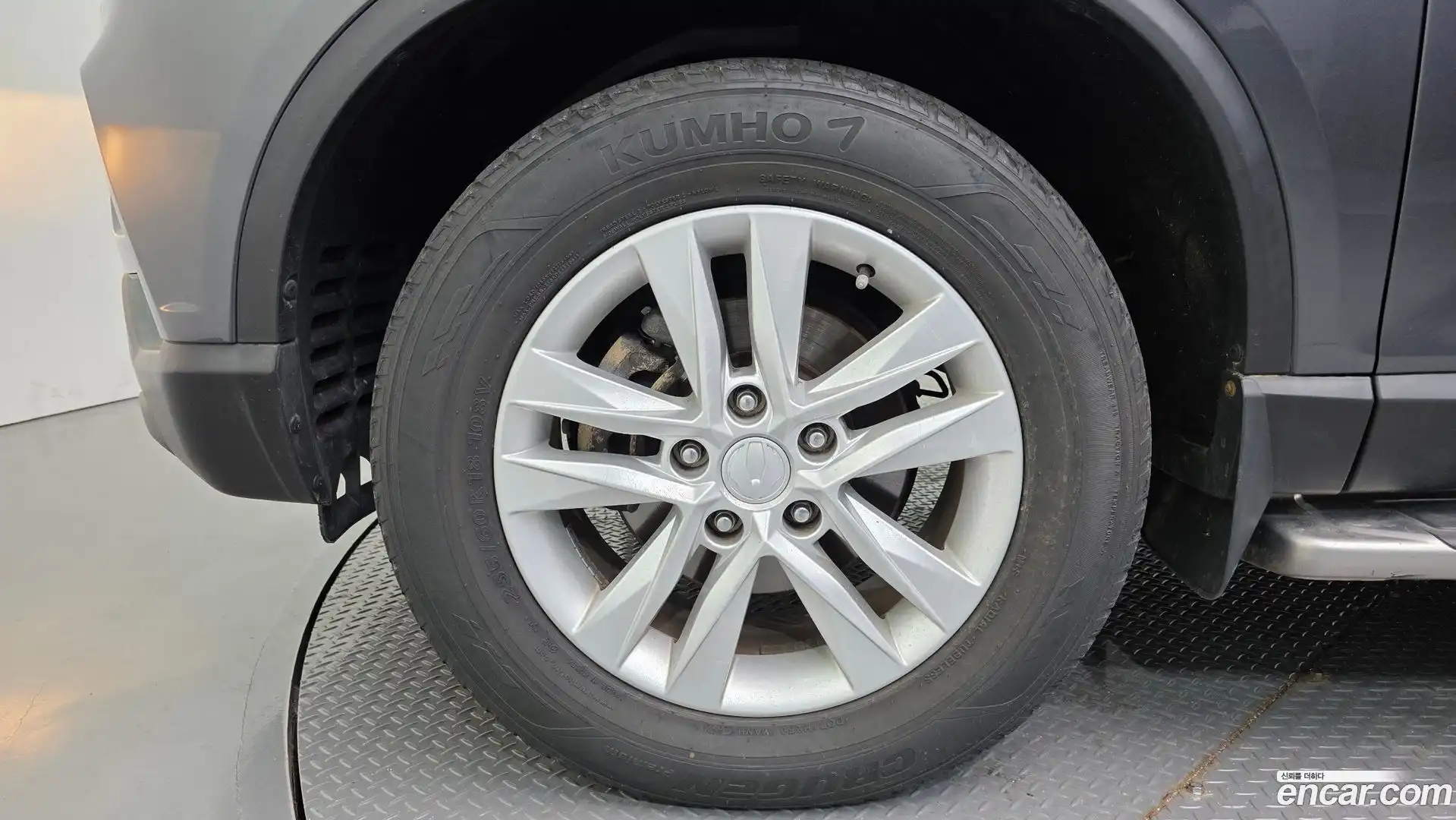 Rexton KG Mobility 2018.10-OUTER-005