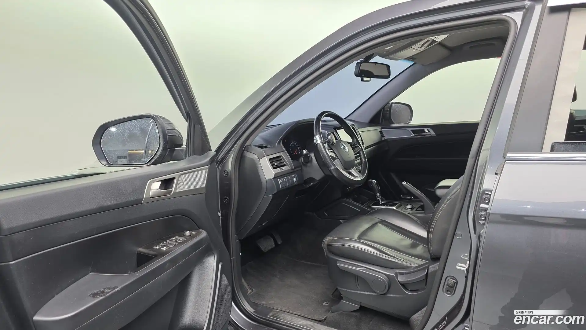 Rexton KG Mobility 2018.10-OPTION-015