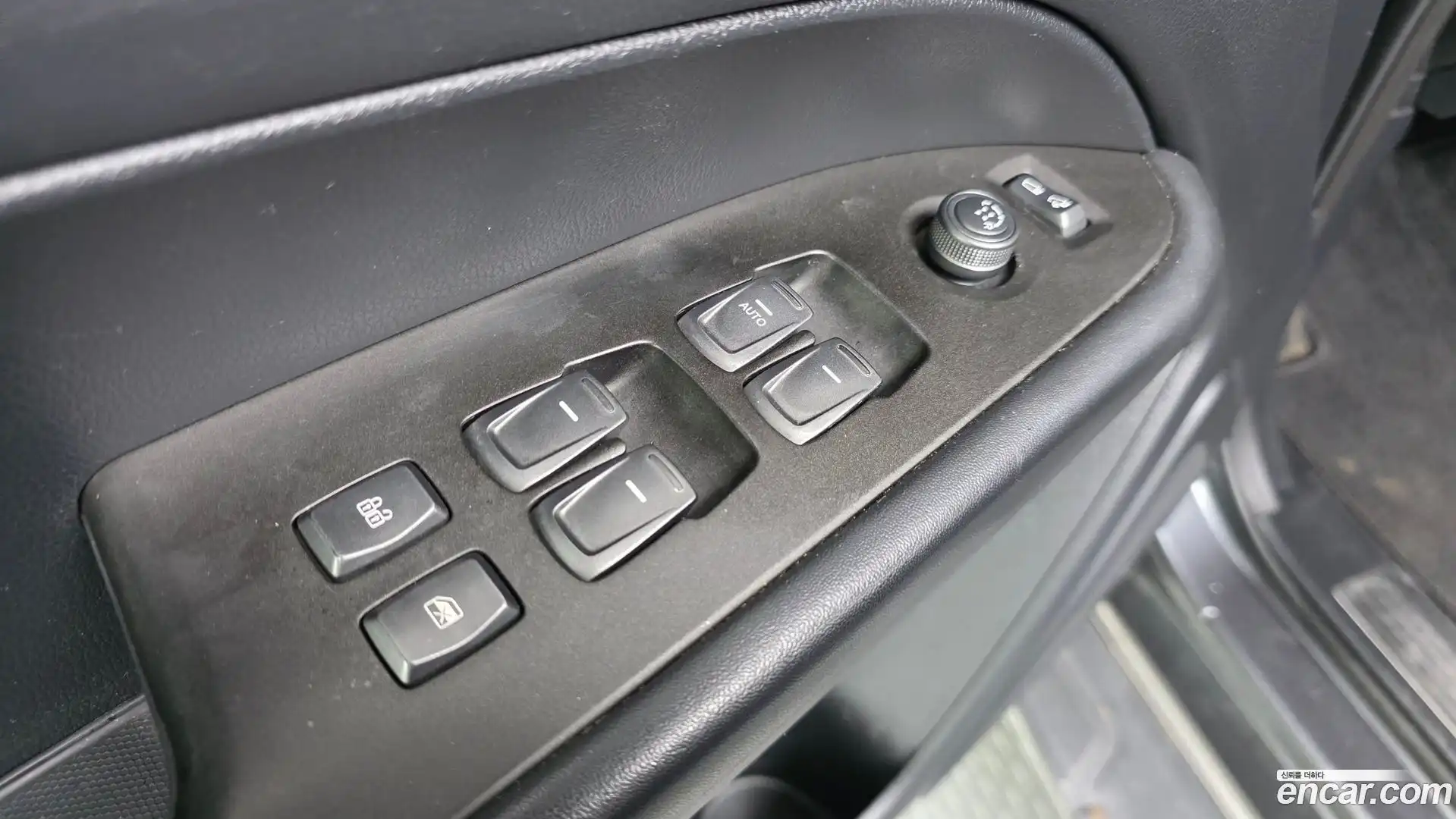 Rexton KG Mobility 2018.10-OPTION-016