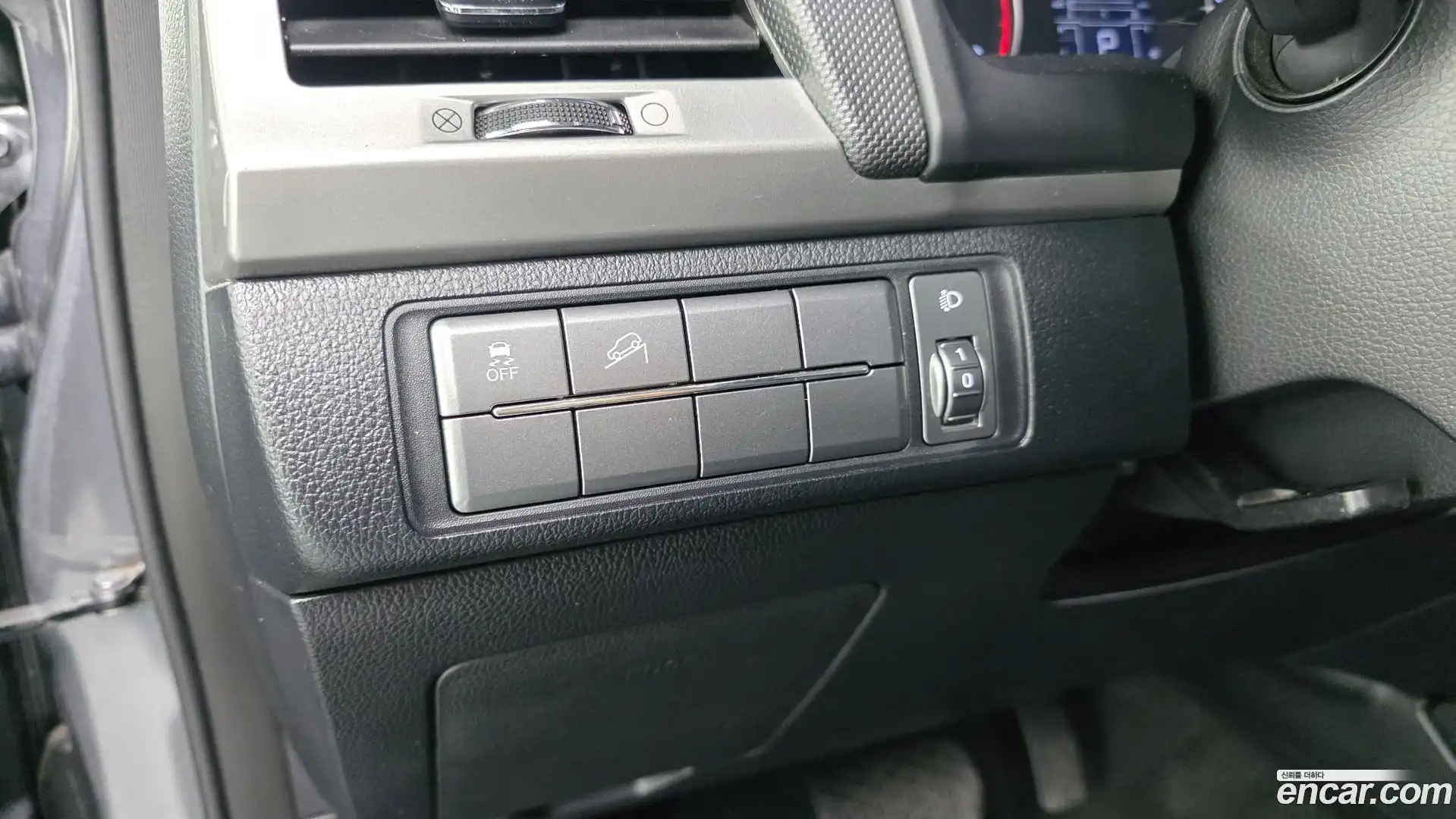 Rexton KG Mobility 2018.10-OPTION-017