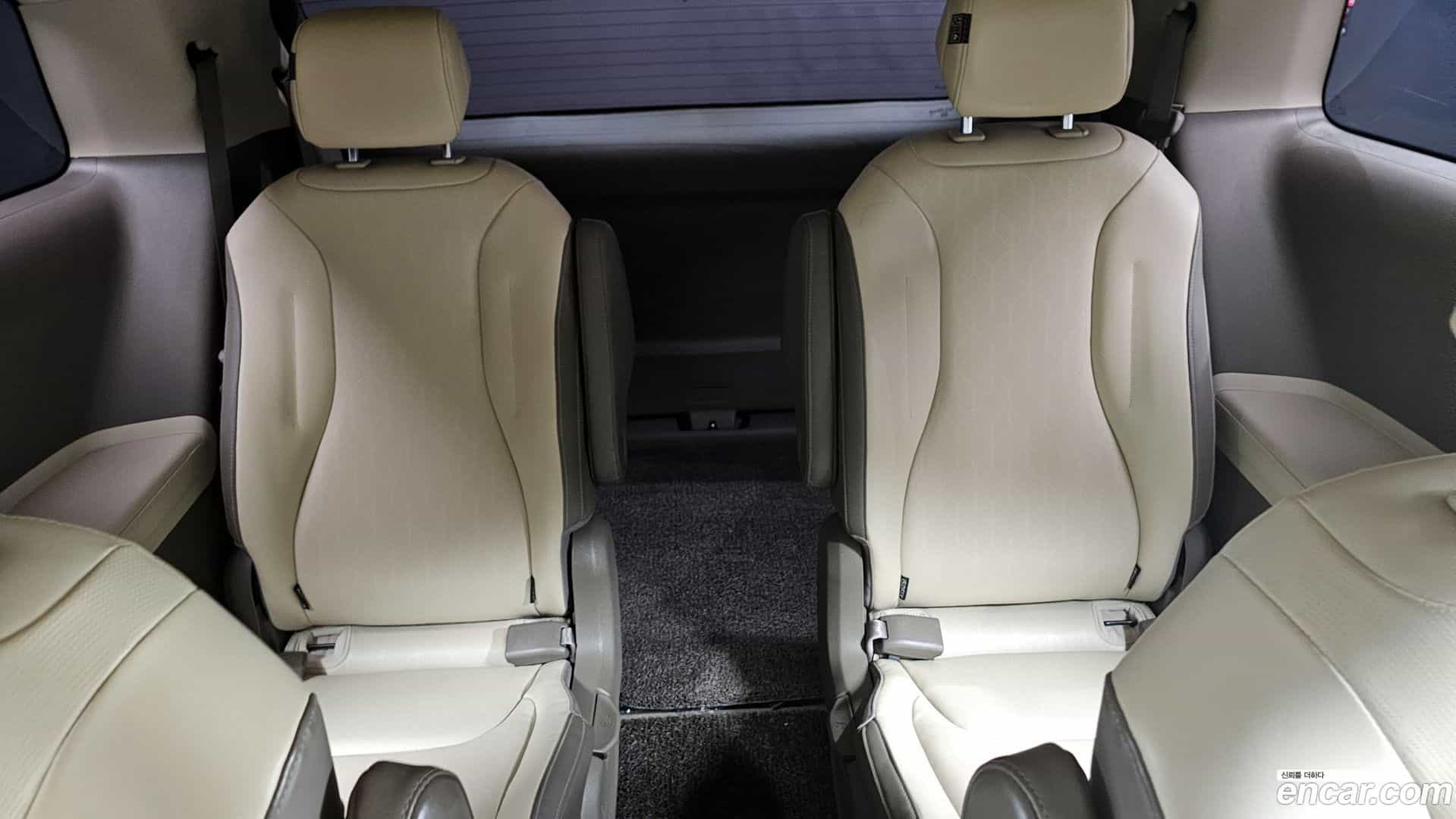 Canival Kia 2020.8-OPTION-016