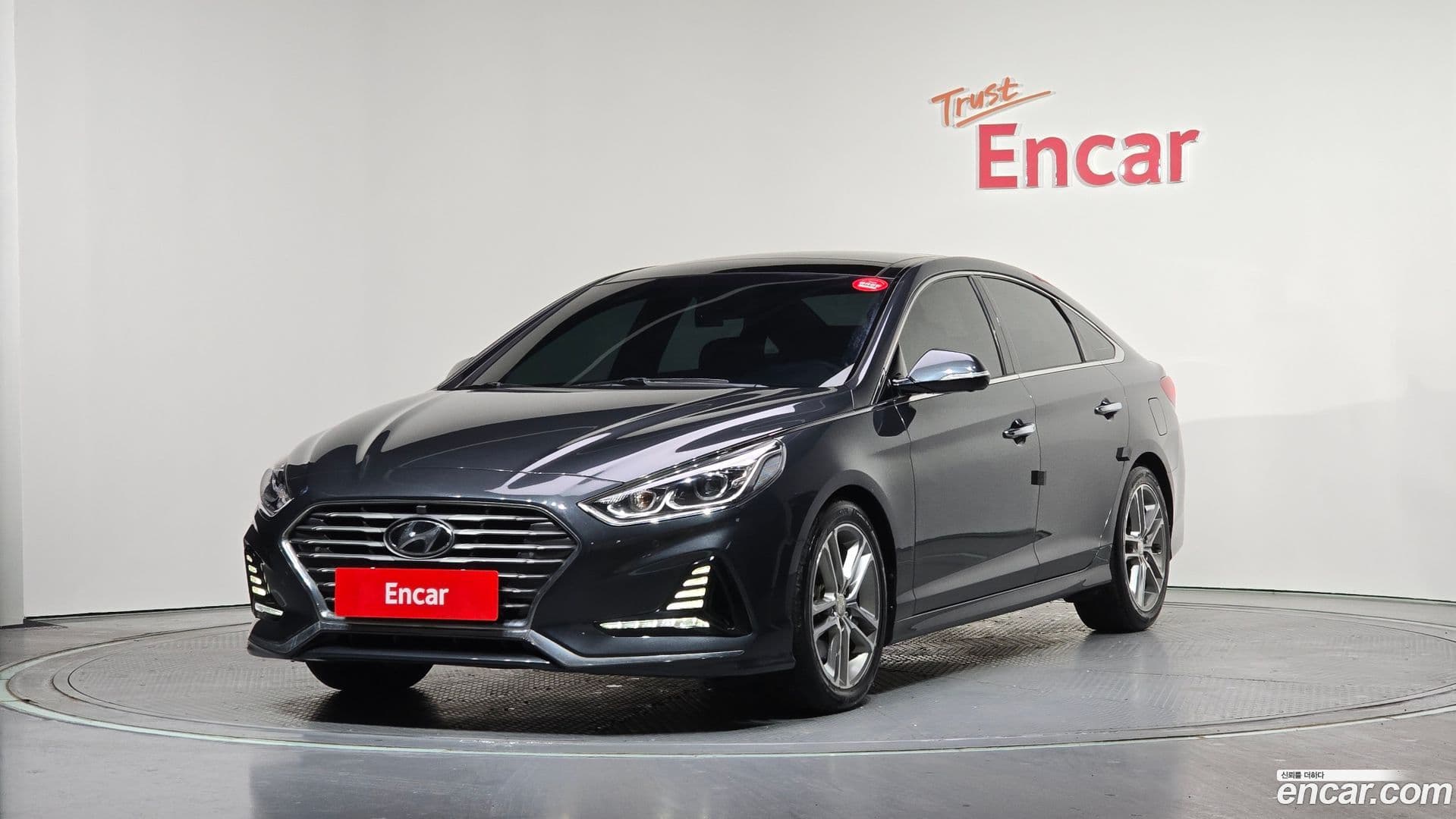 Main__Slider__Photo:Sonata Hyundai 2017.3-0