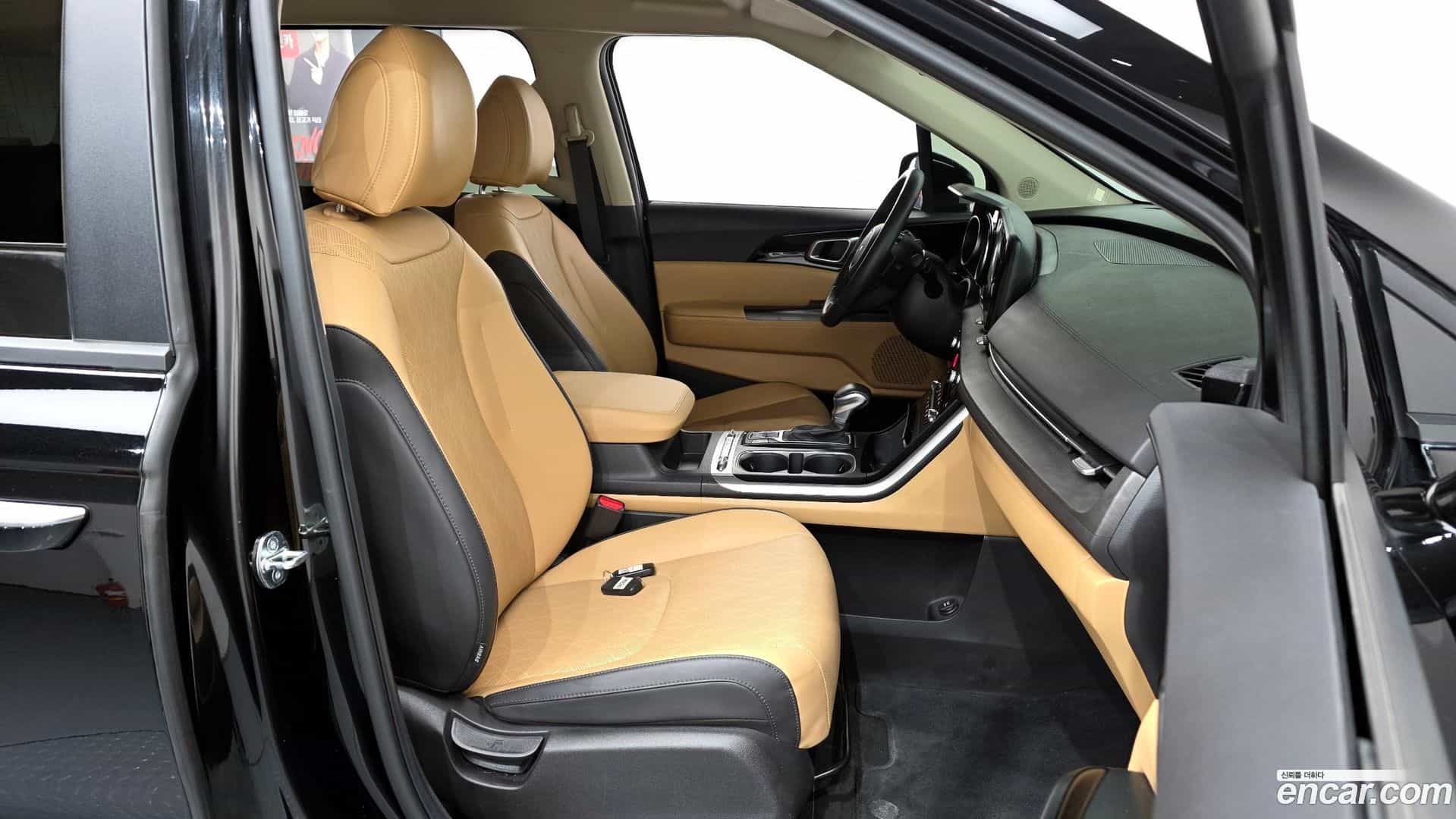 Canival Kia 2023.4-INNER-010