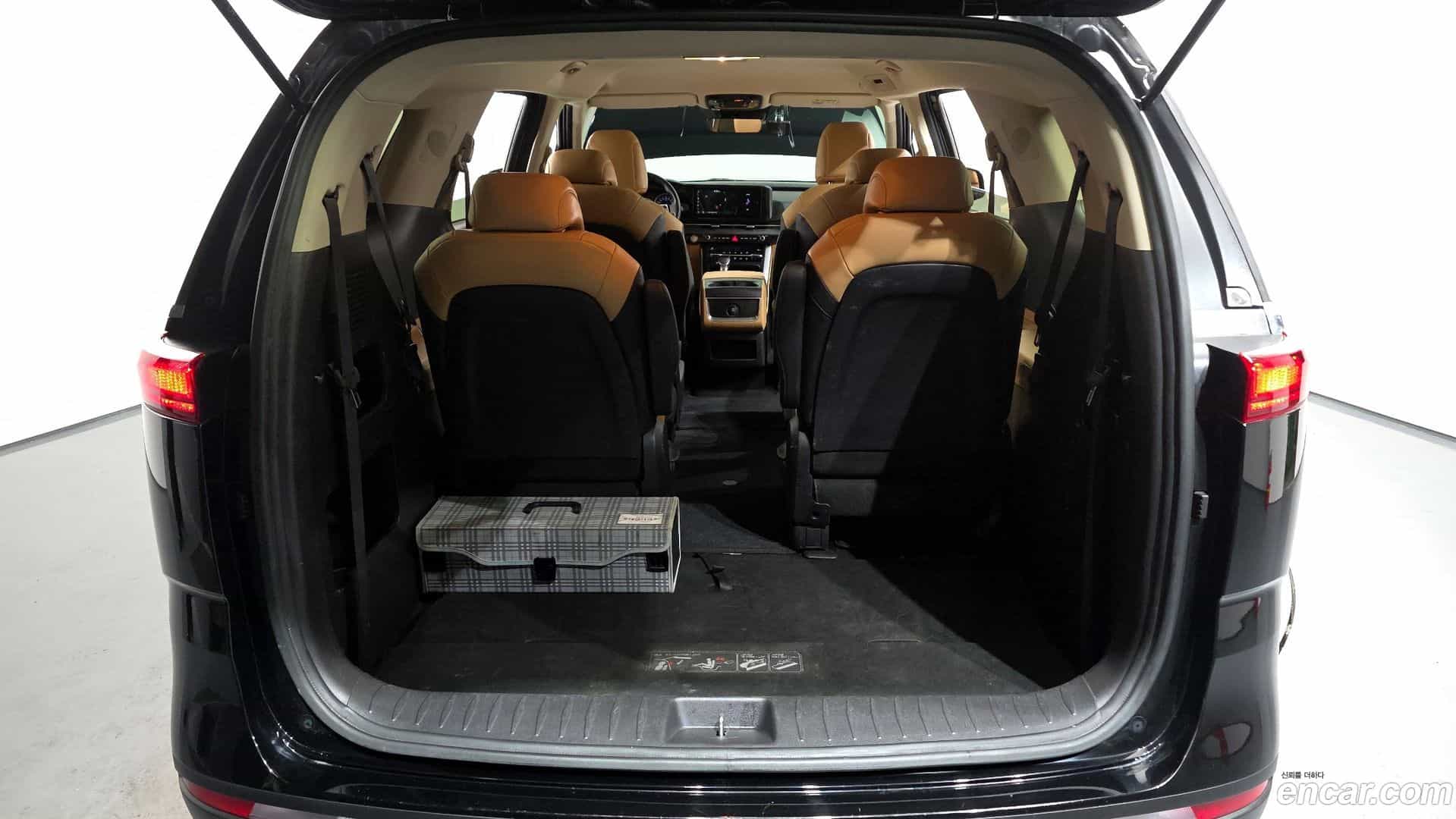 Canival Kia 2023.4-OPTION-024