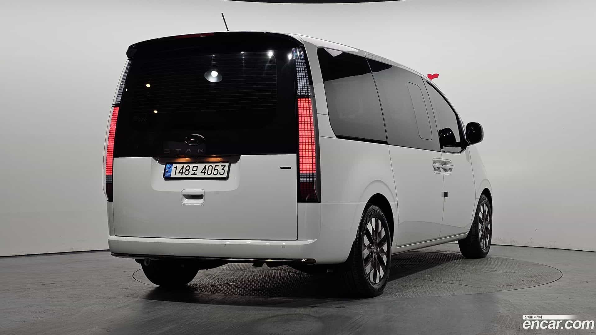 Staria Hyundai 2022.0-OUTER-002