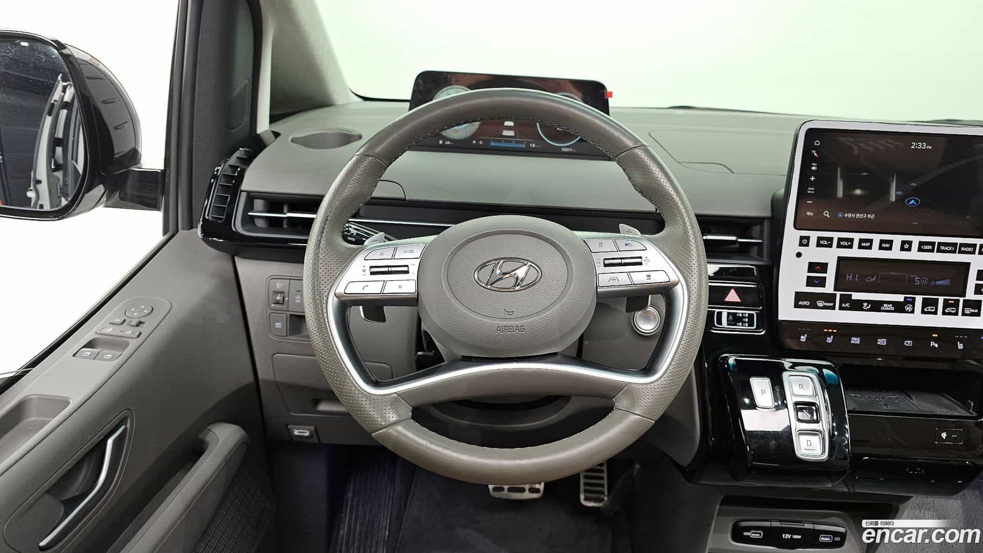 Staria Hyundai 2022.0-OPTION-017