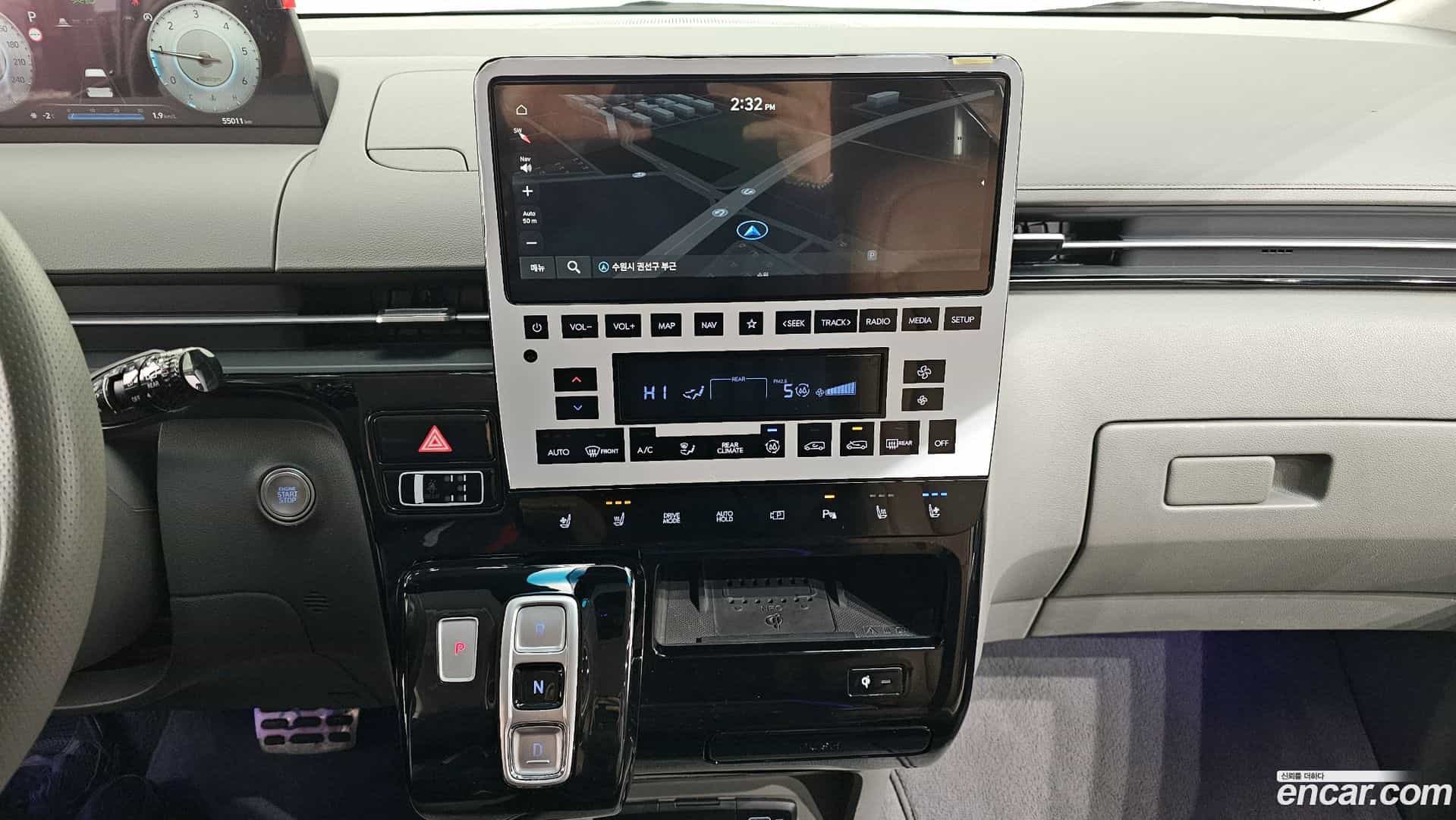 Staria Hyundai 2022.0-OPTION-018