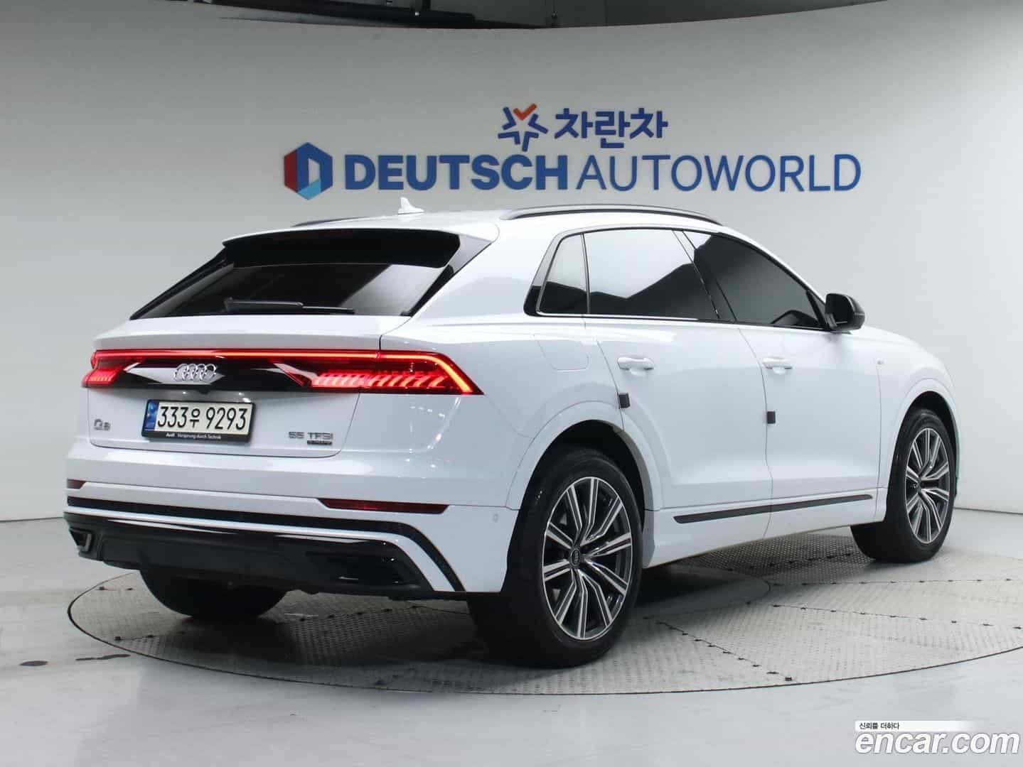 Q8 Audi 2021.1-OUTER-002