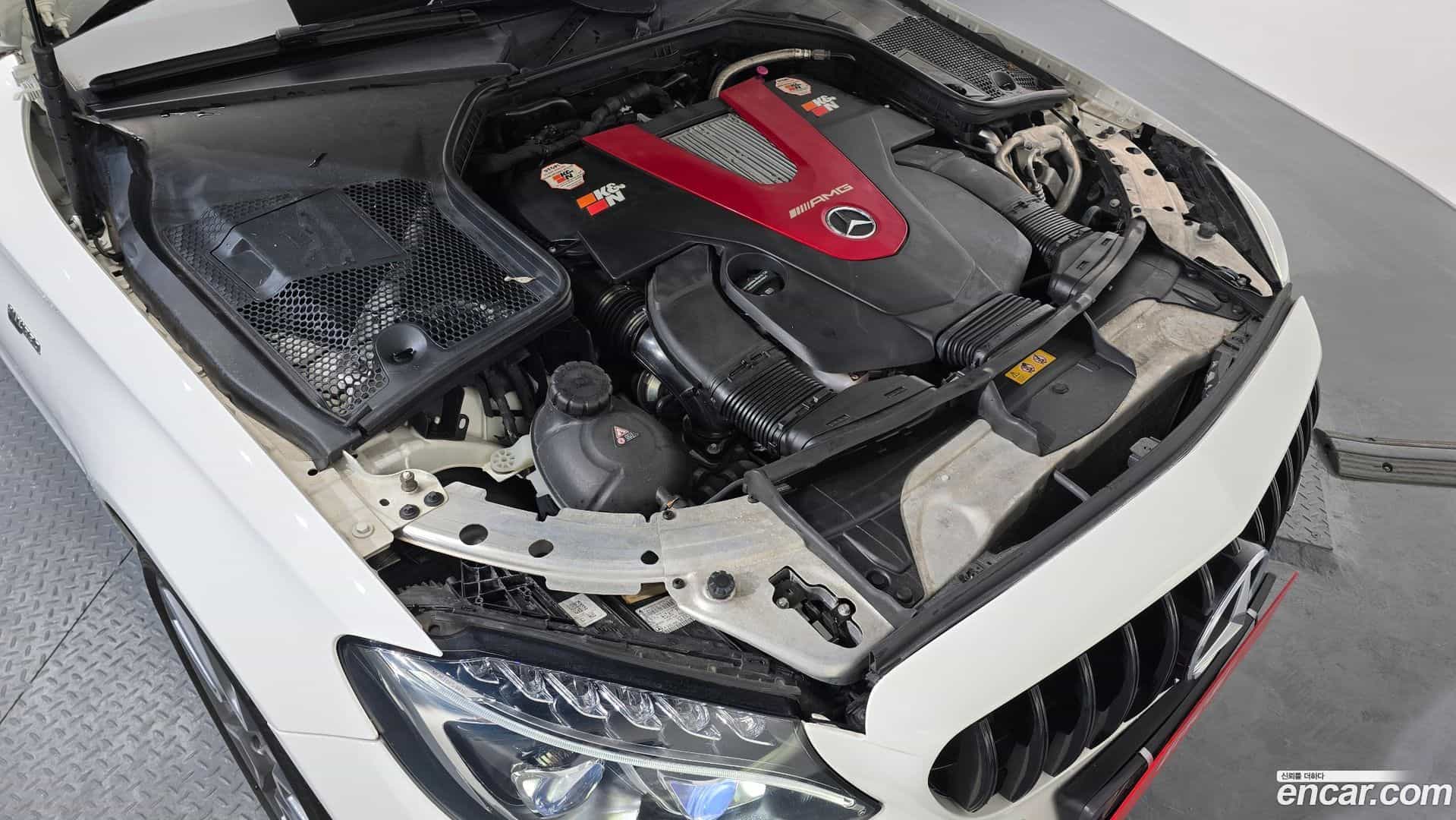 C-Class Mercedes-Benz 2017.1-INNER-006