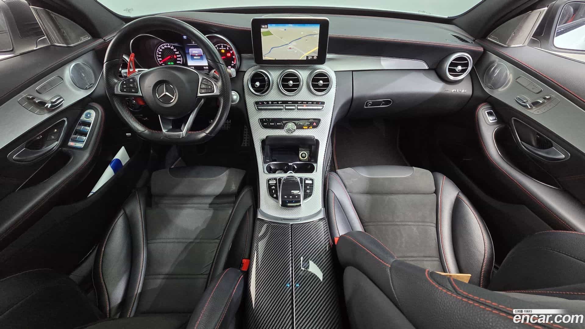 C-Class Mercedes-Benz 2017.1-INNER-007