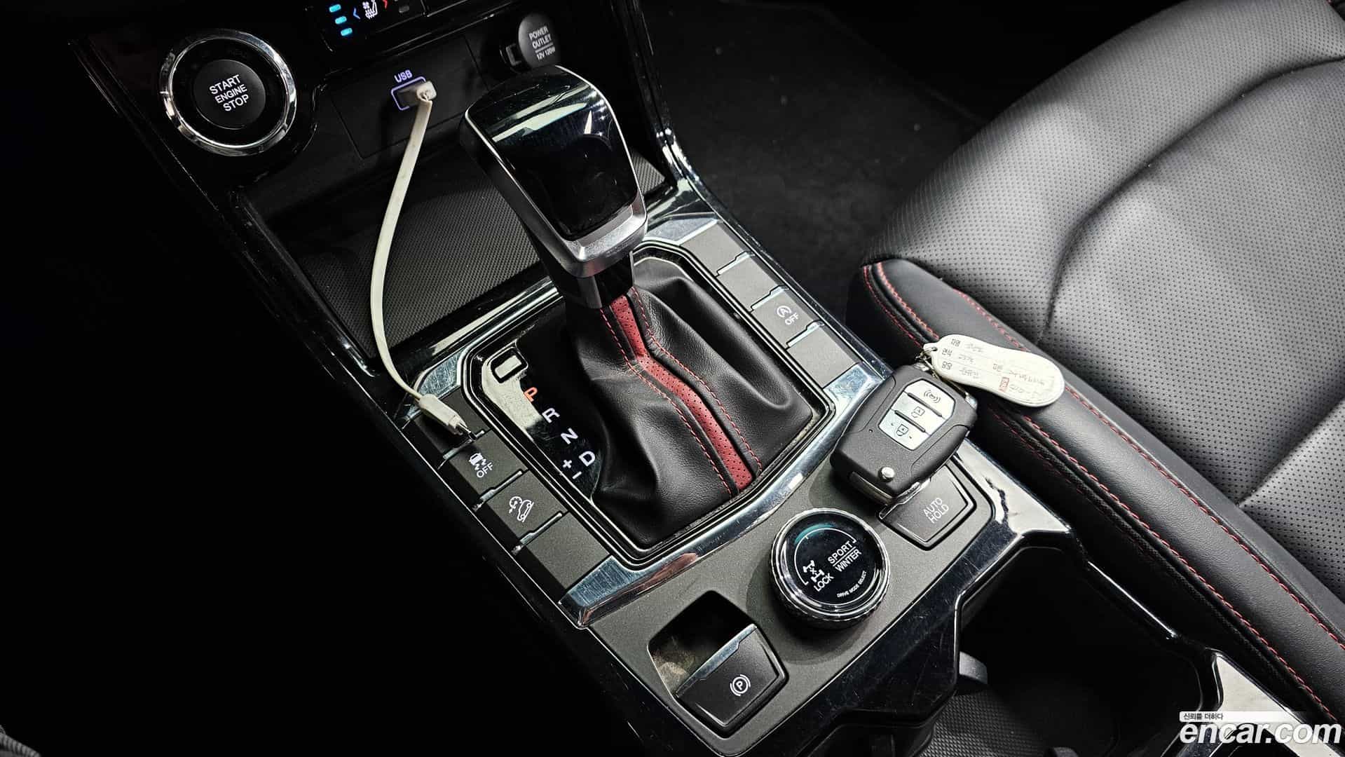KORANDO KG Mobility 2022.9-INNER-009