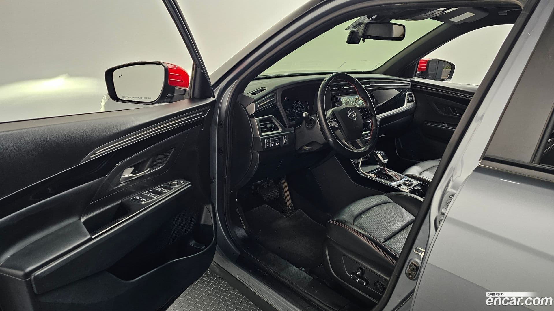 Main__Slider__Photo:KORANDO KG Mobility 2022.9-9