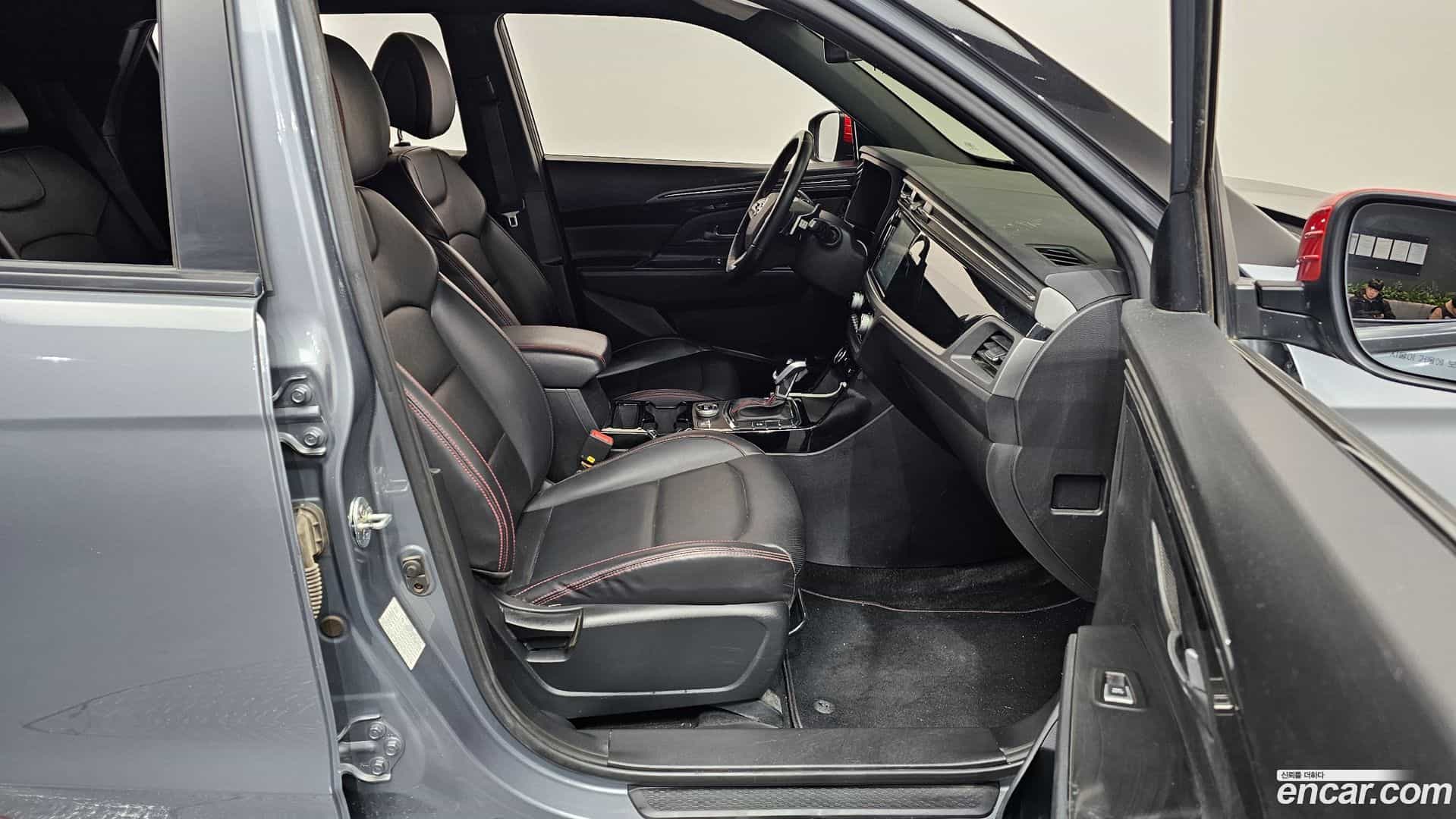 KORANDO KG Mobility 2022.9-OPTION-015