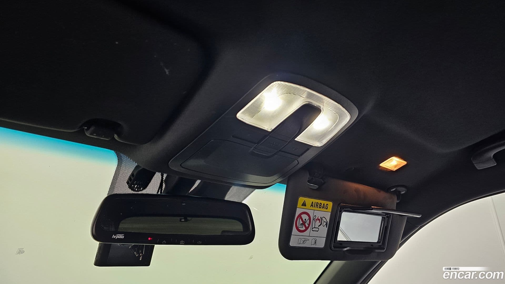 Main__Slider__Photo:KORANDO KG Mobility 2022.9-18