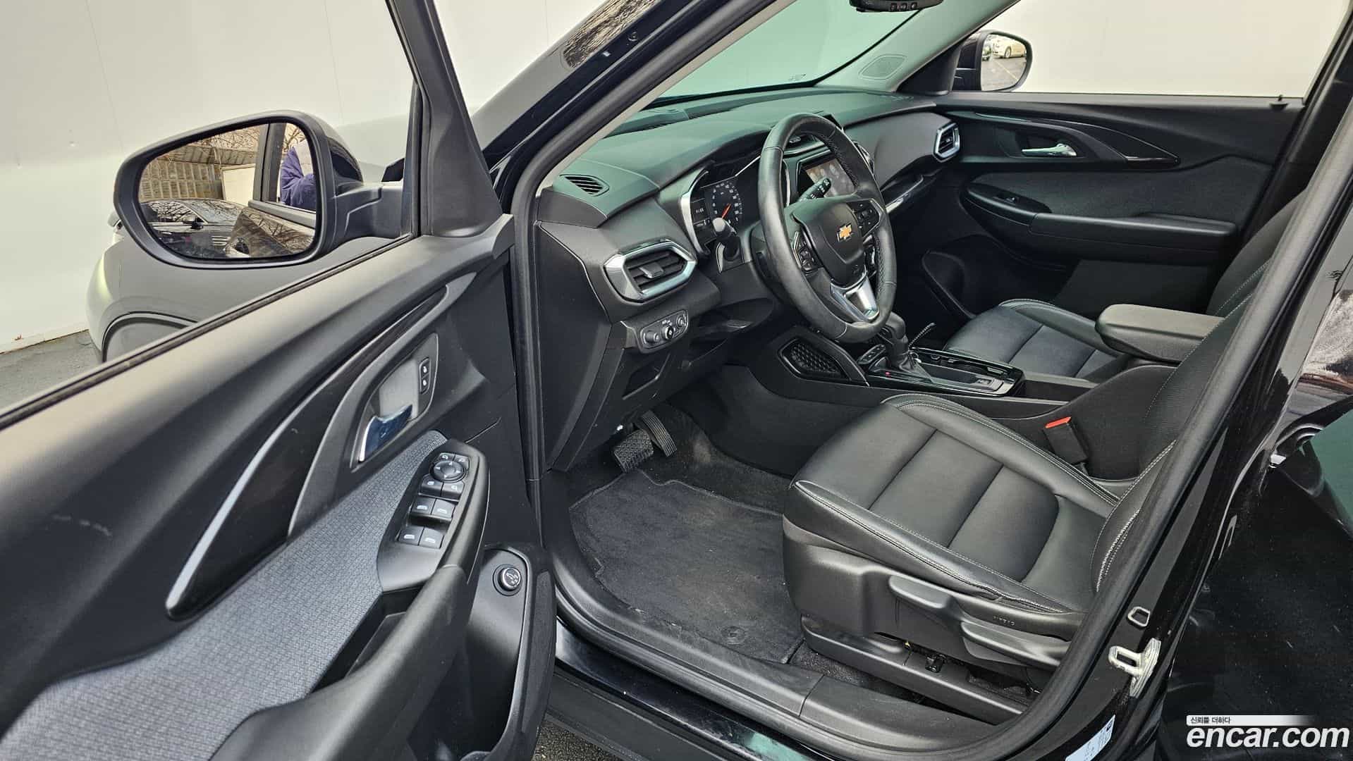 Trailblazer Chevrolet 2021.3-OPTION-015