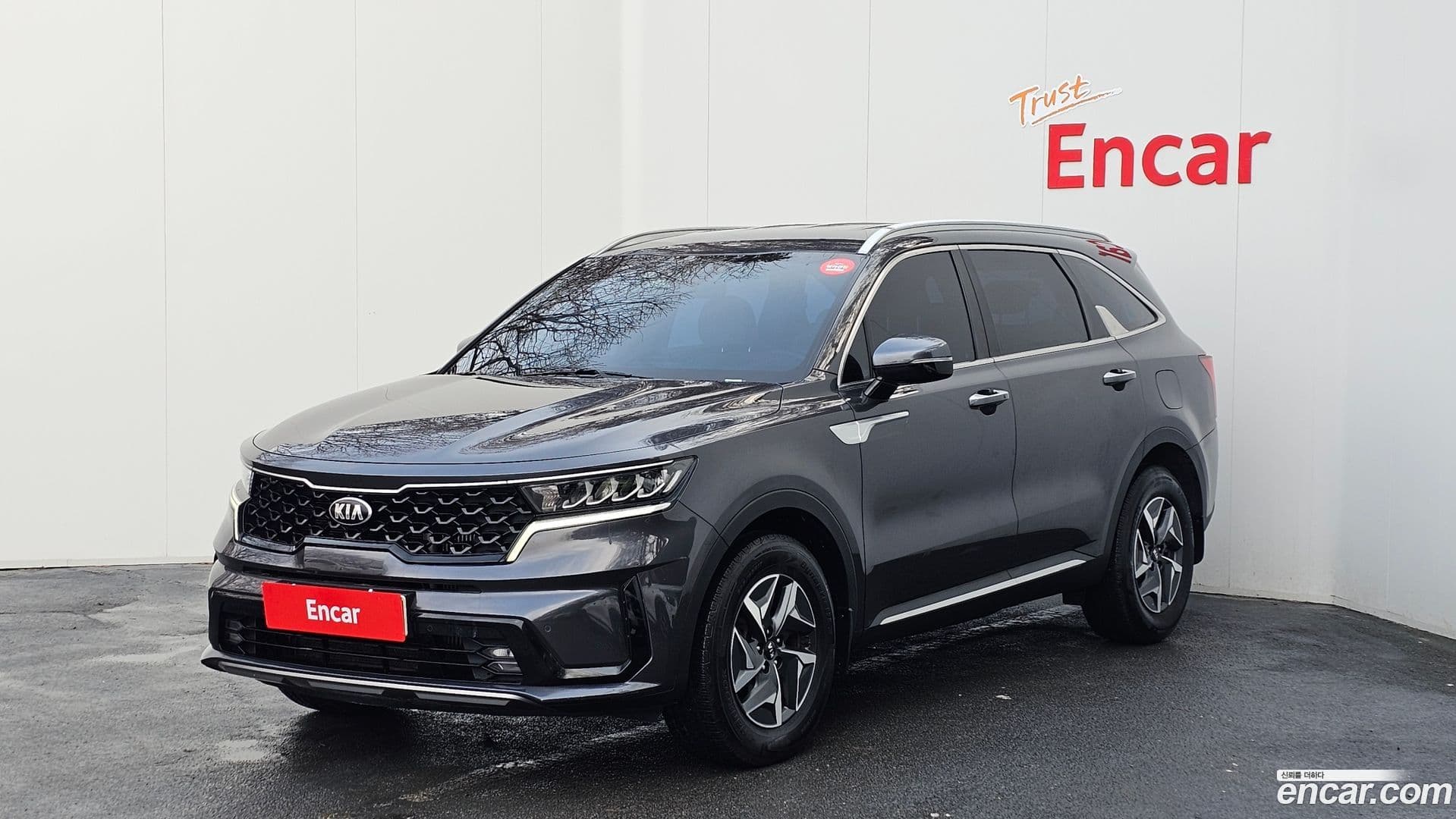 Main__Slider__Photo:Sorento Kia 2020.6-0