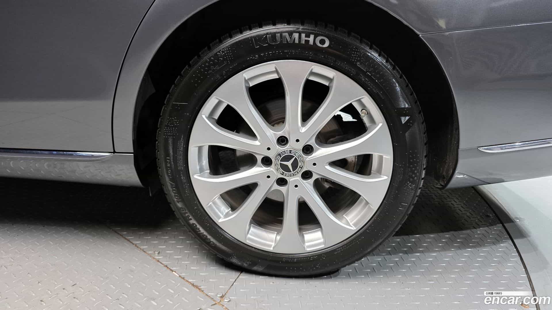 E-Class Mercedes-Benz 2017.7-OUTER-005