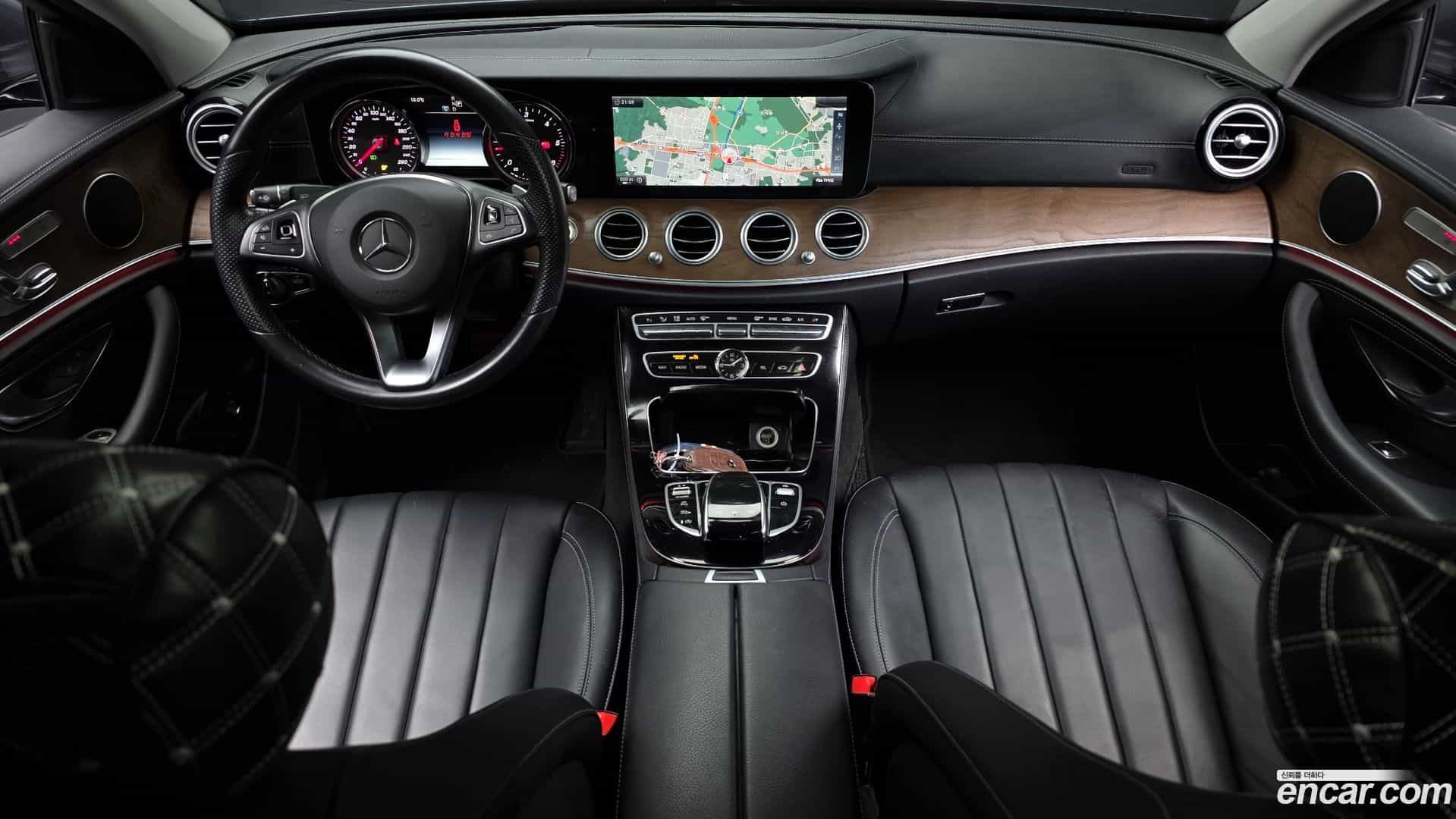 E-Class Mercedes-Benz 2017.7-INNER-007