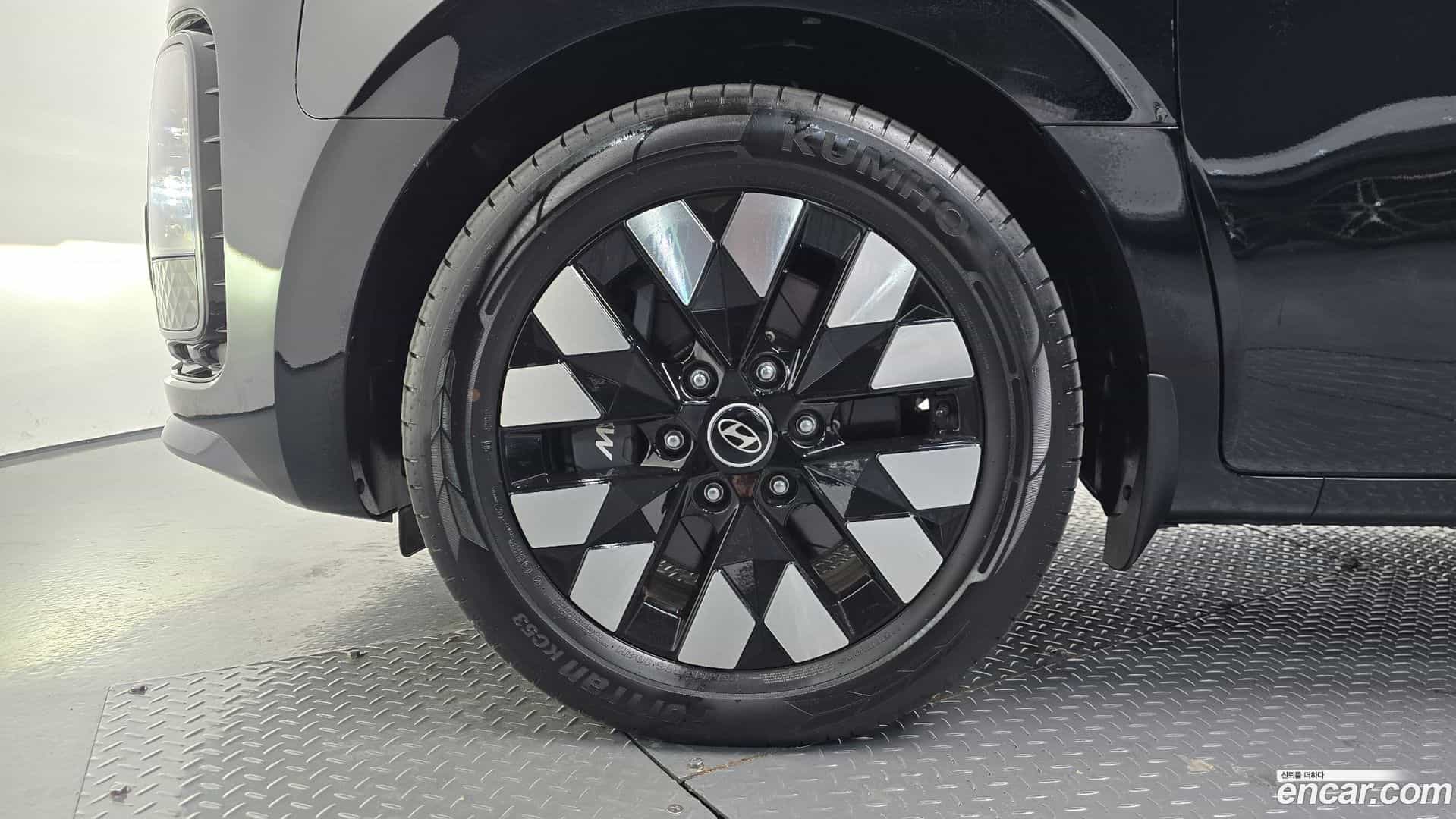 Staria Hyundai 2024.10-OUTER-005