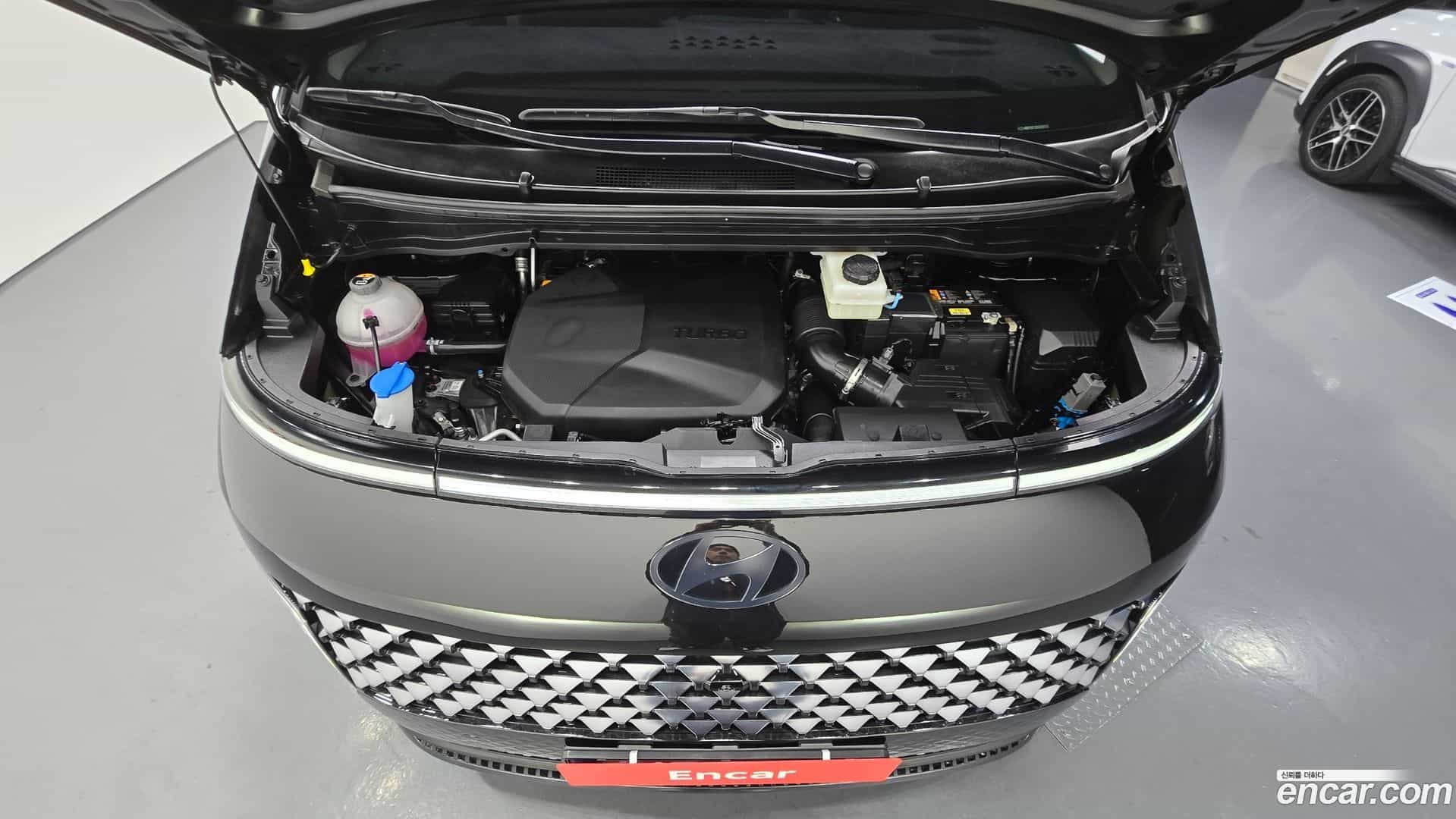 Staria Hyundai 2024.10-INNER-006