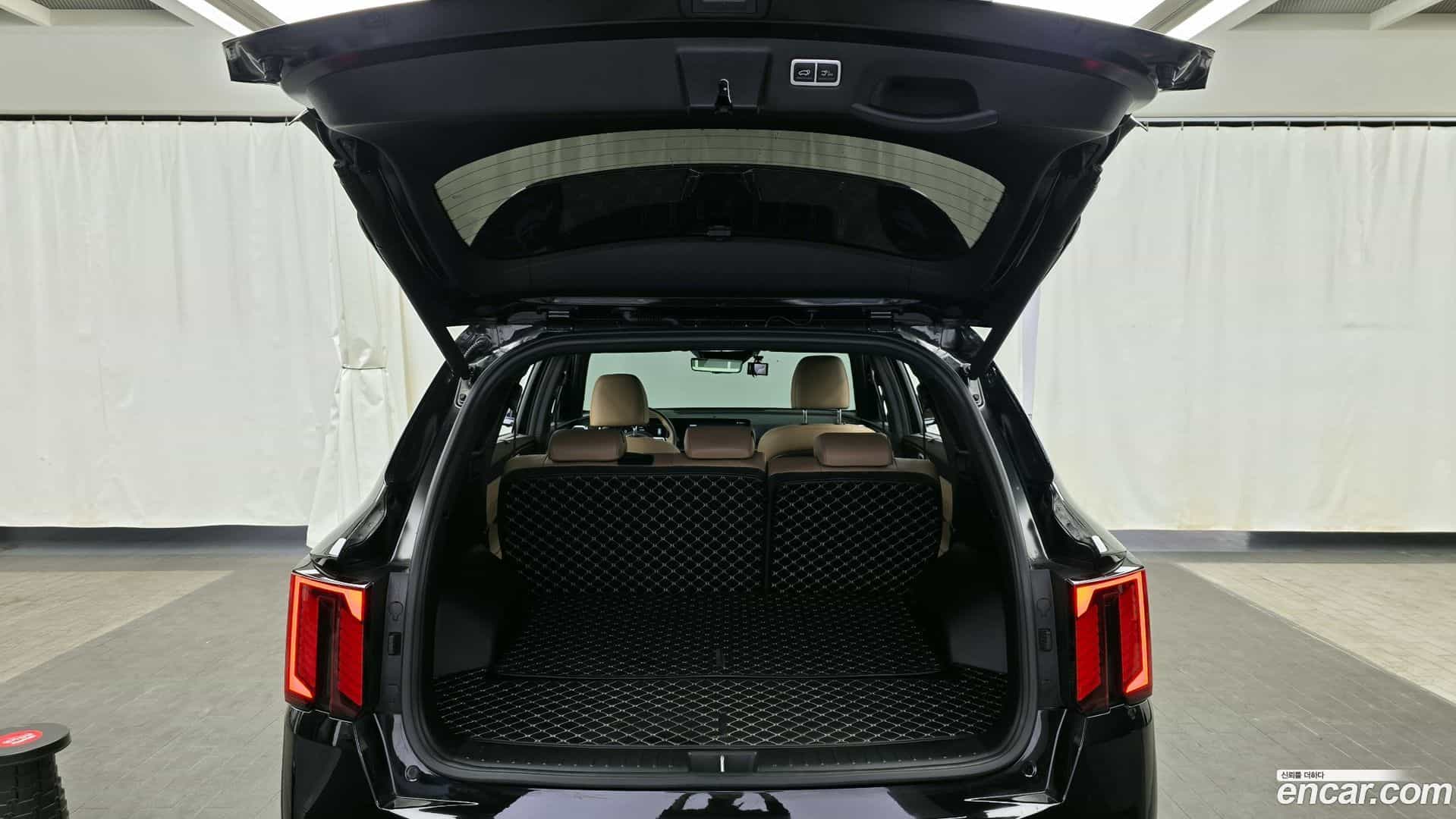 Sorento Kia 2023.9-OPTION-024