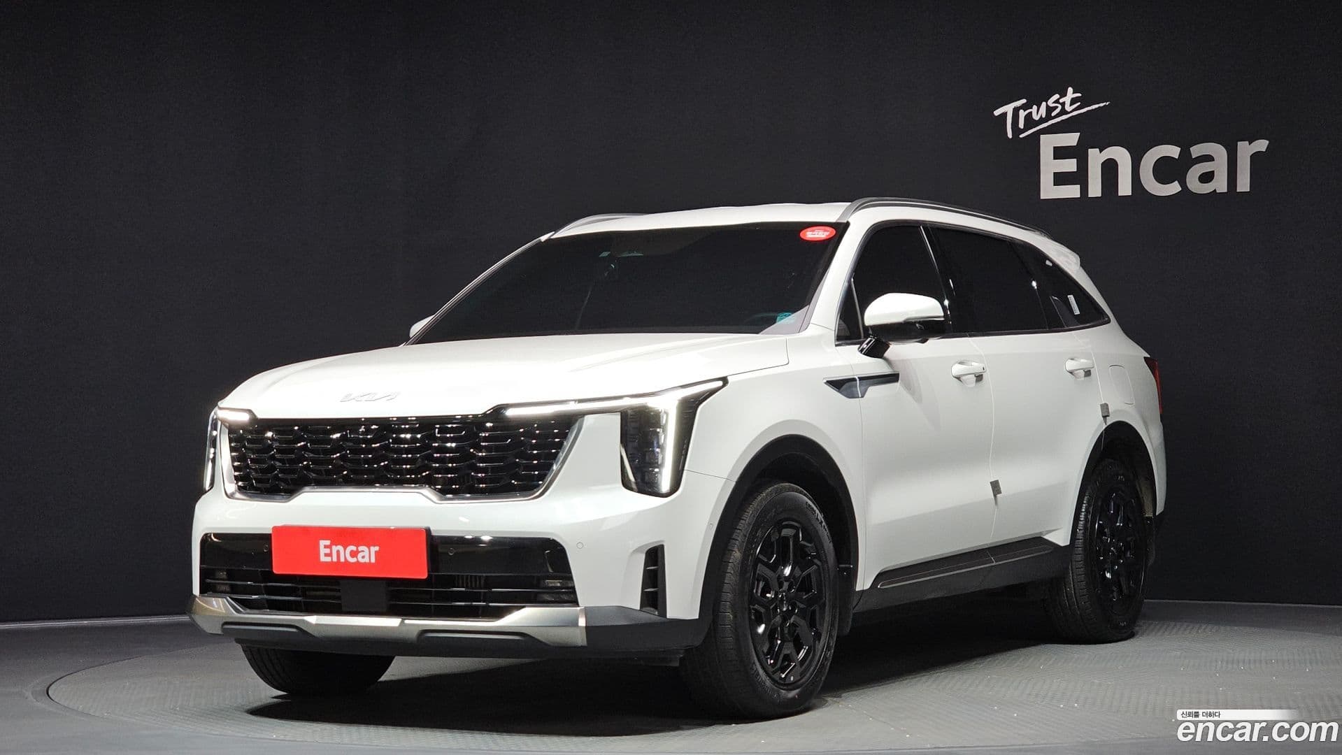 Main__Slider__Photo:Sorento Kia 2023.10-0
