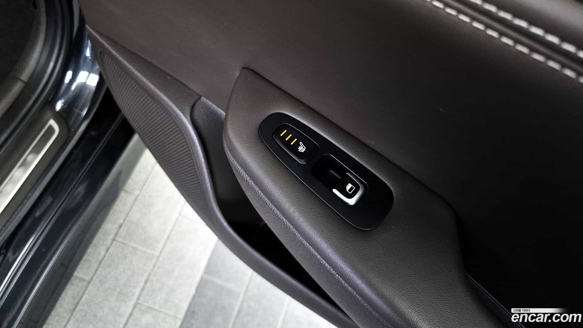 Stinger Kia 2018.1-OPTION-021