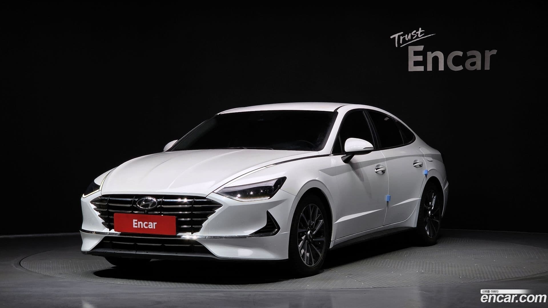 Main__Slider__Photo:Sonata Hyundai 2019.4-0