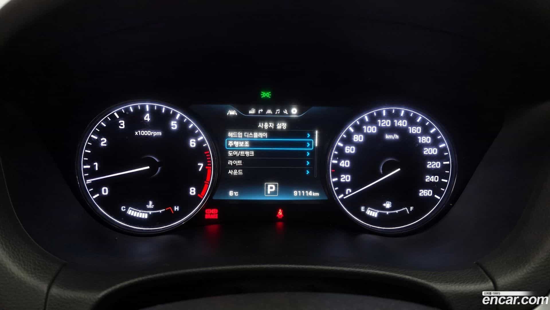 Genesis Hyundai 2016.3-INNER-008